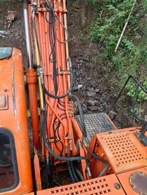 Compre Escavadeira Doosan DX120 Usada / 2 Compre Escavadeira Doosan DX120 Usada / 2
