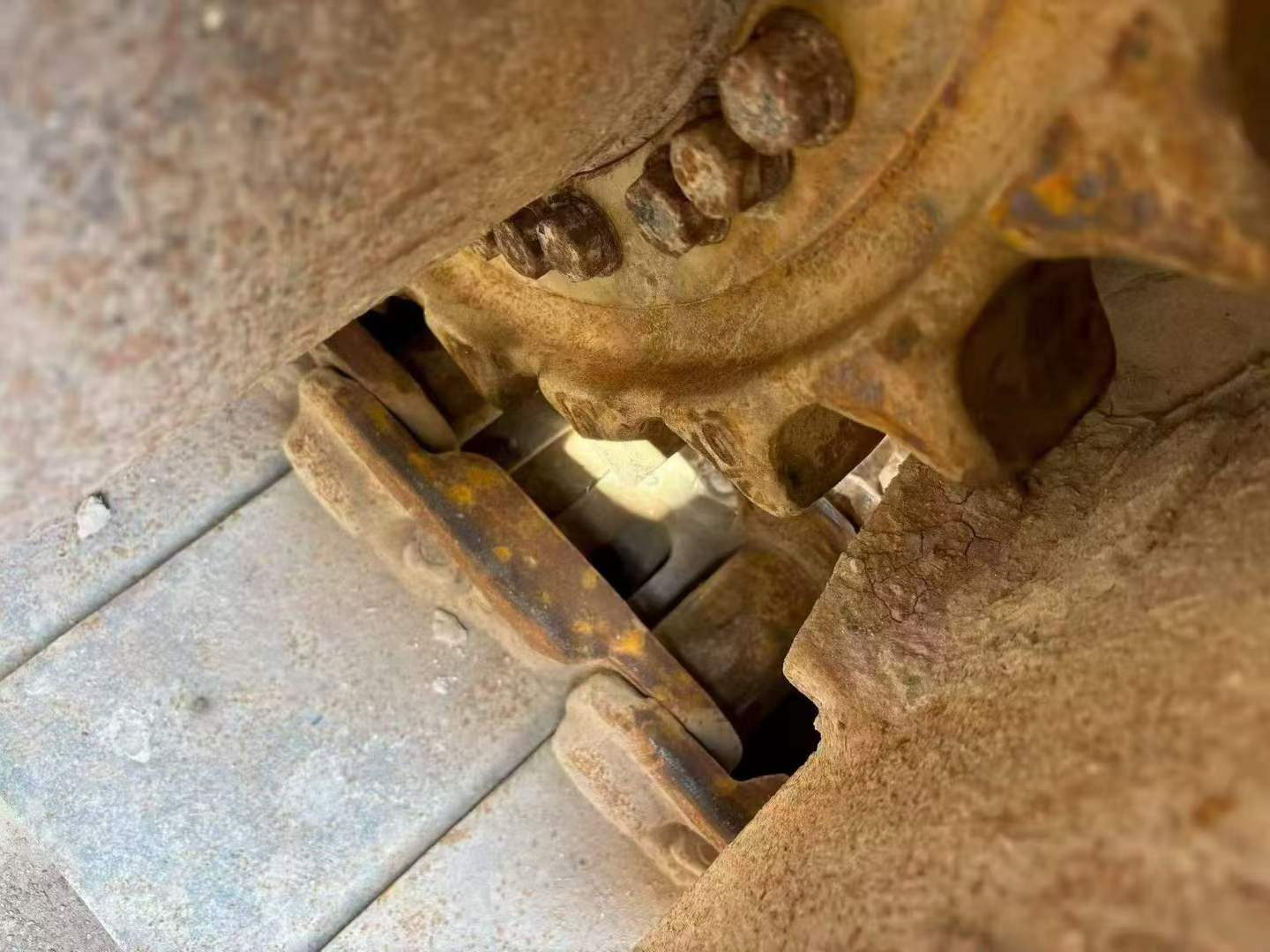شراء حفارة XCMG XE245DK مستعملة / 8