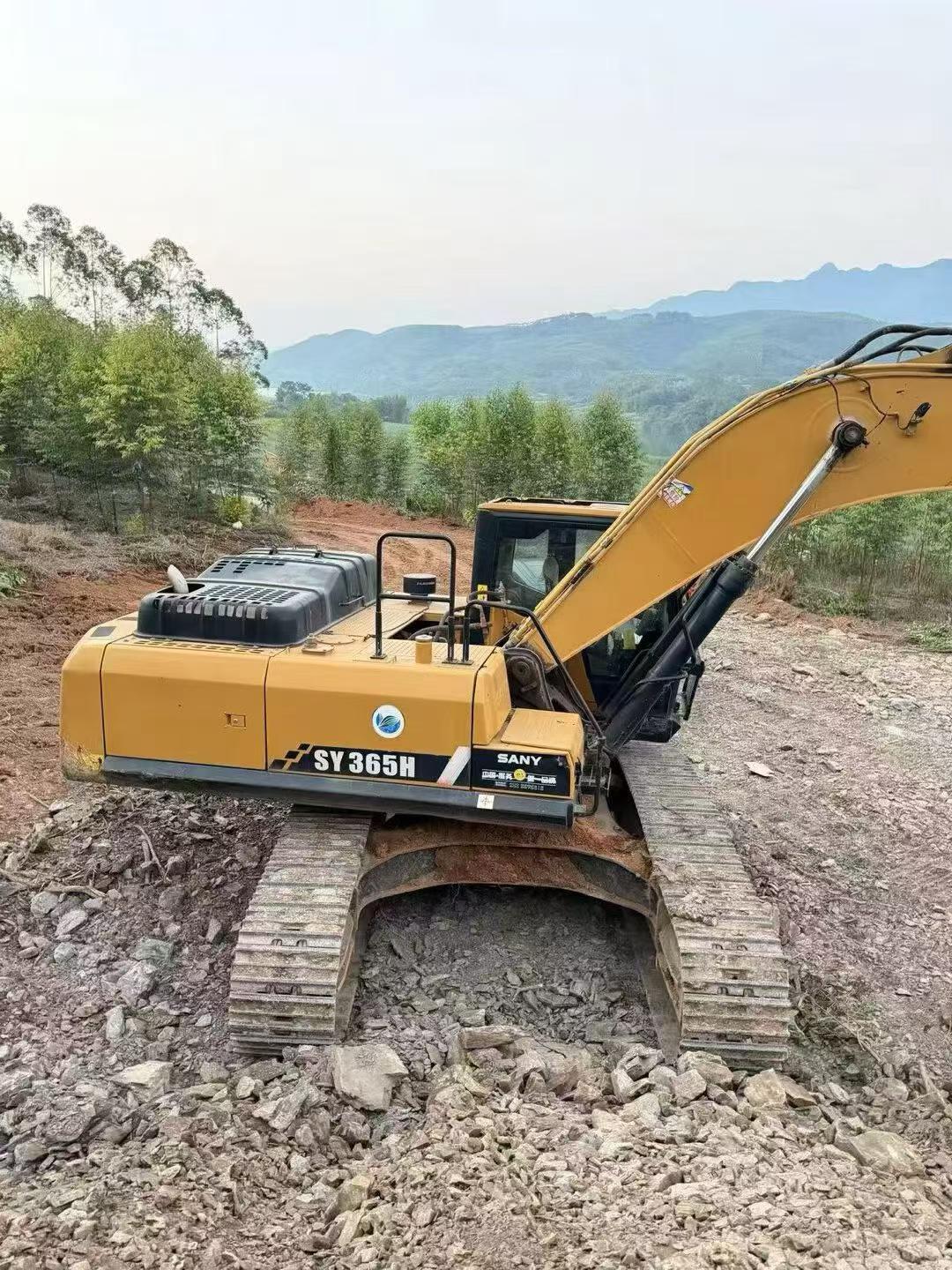 Buy Sany SY305C Used Excavator