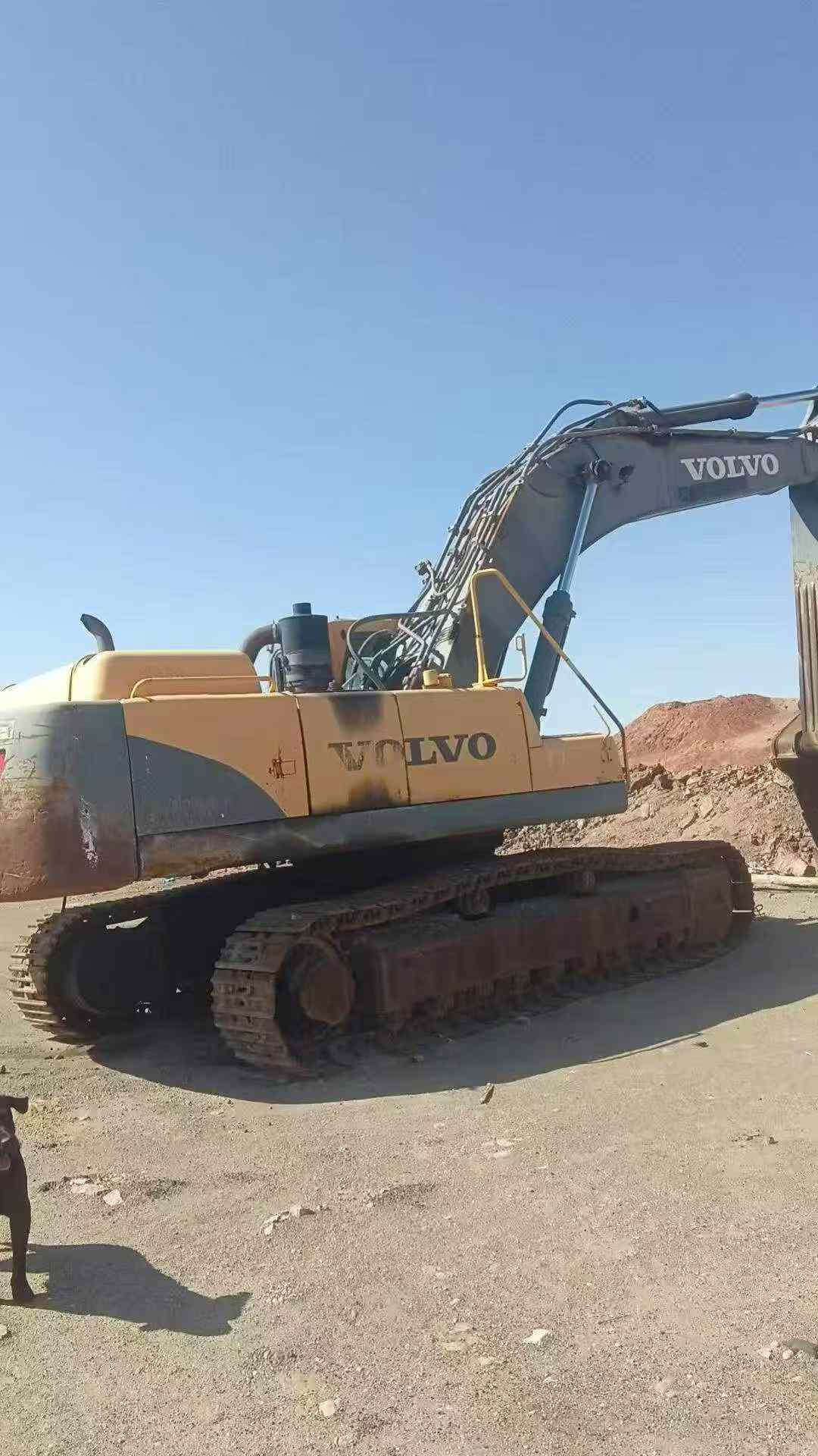 Compre Excavadora Volvo EC460 Usada / 4