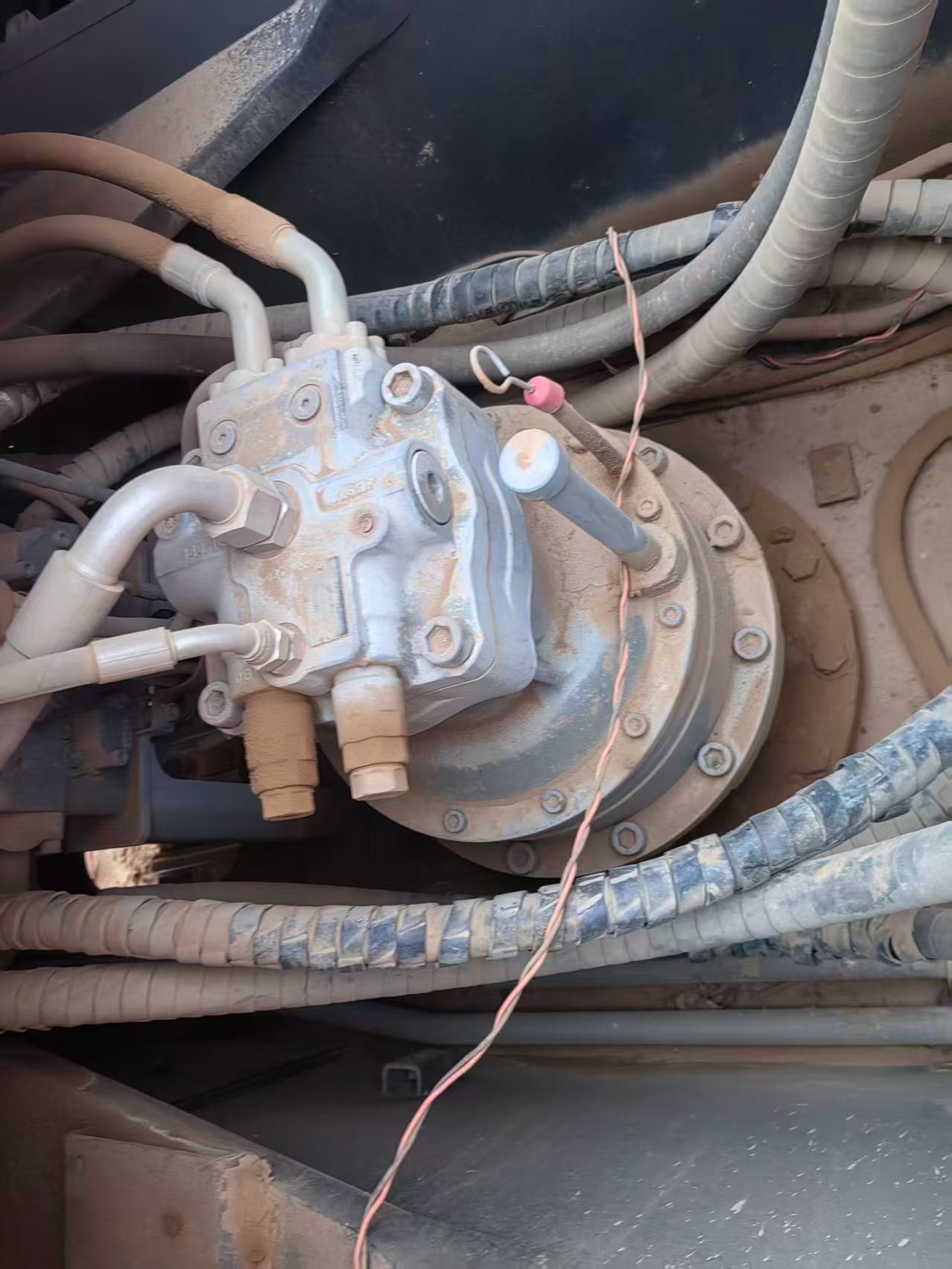 Купить Подержанный Экскаватор Hitachi EX330 / 6