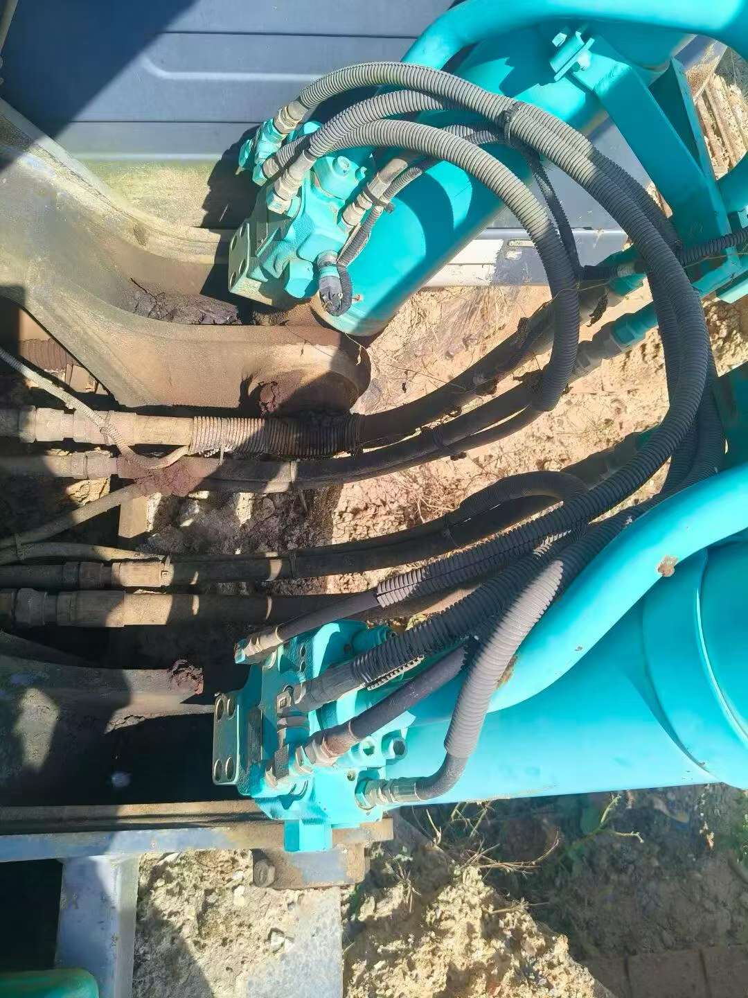 Compre Escavadeira Kobelco SK200-2 Usada / 5