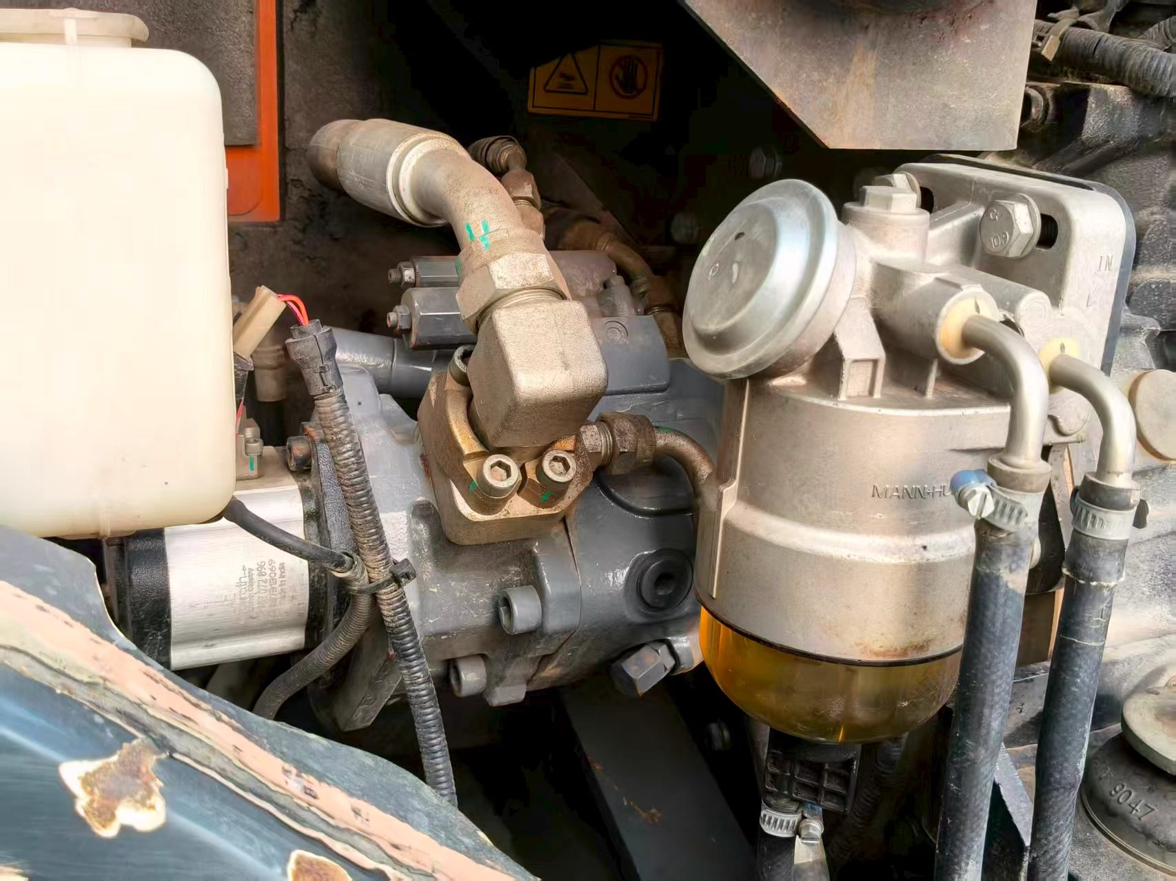 Compre Escavadeira Doosan DX75 Usada / 8 Compre Escavadeira Doosan DX75 Usada / 8