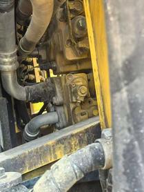 Купить Подержанный Экскаватор Komatsu PC220-8 / 8 Купить Подержанный Экскаватор Komatsu PC220-8 / 8