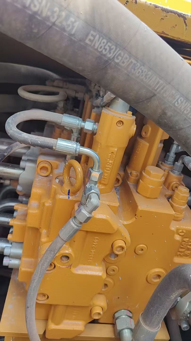 Купить Подержанный Экскаватор Sany SY550H / 9