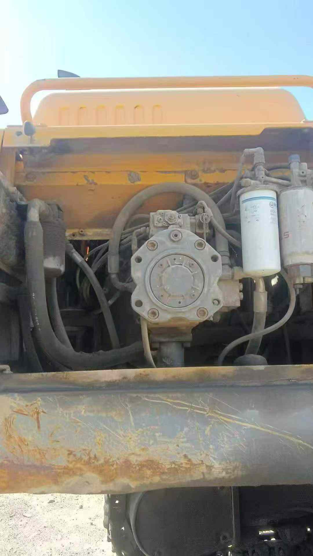 Compre Excavadora Volvo EC460 Usada / 5