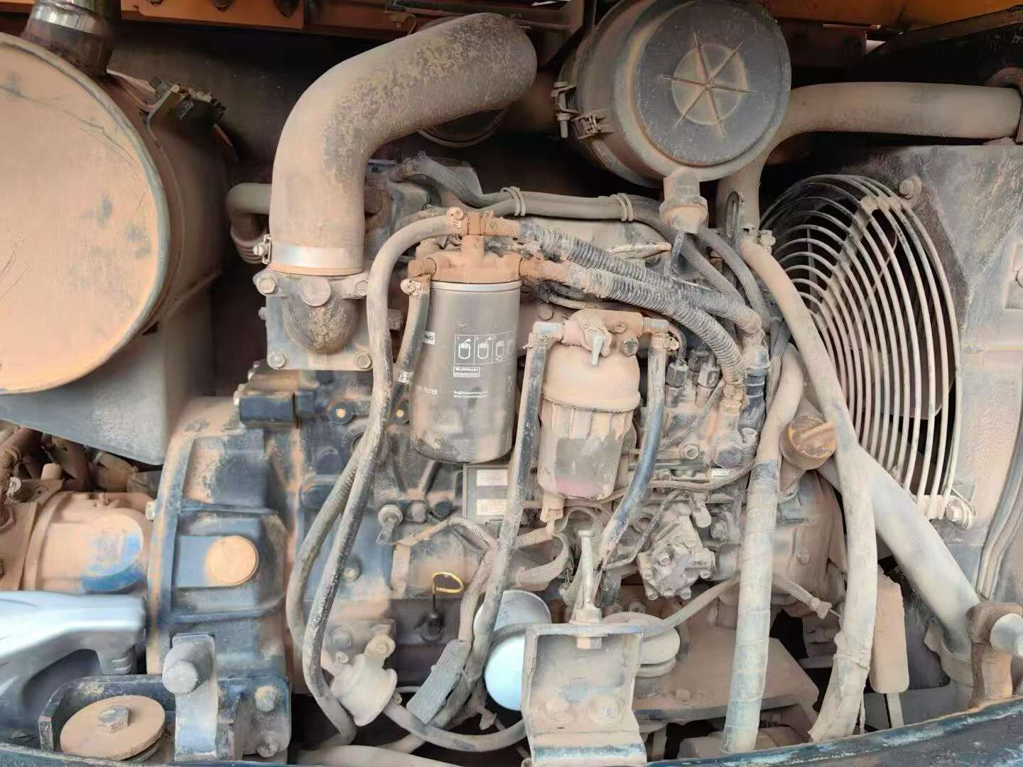 شراء حفارة Hyundai R 60VS مستعملة / 6