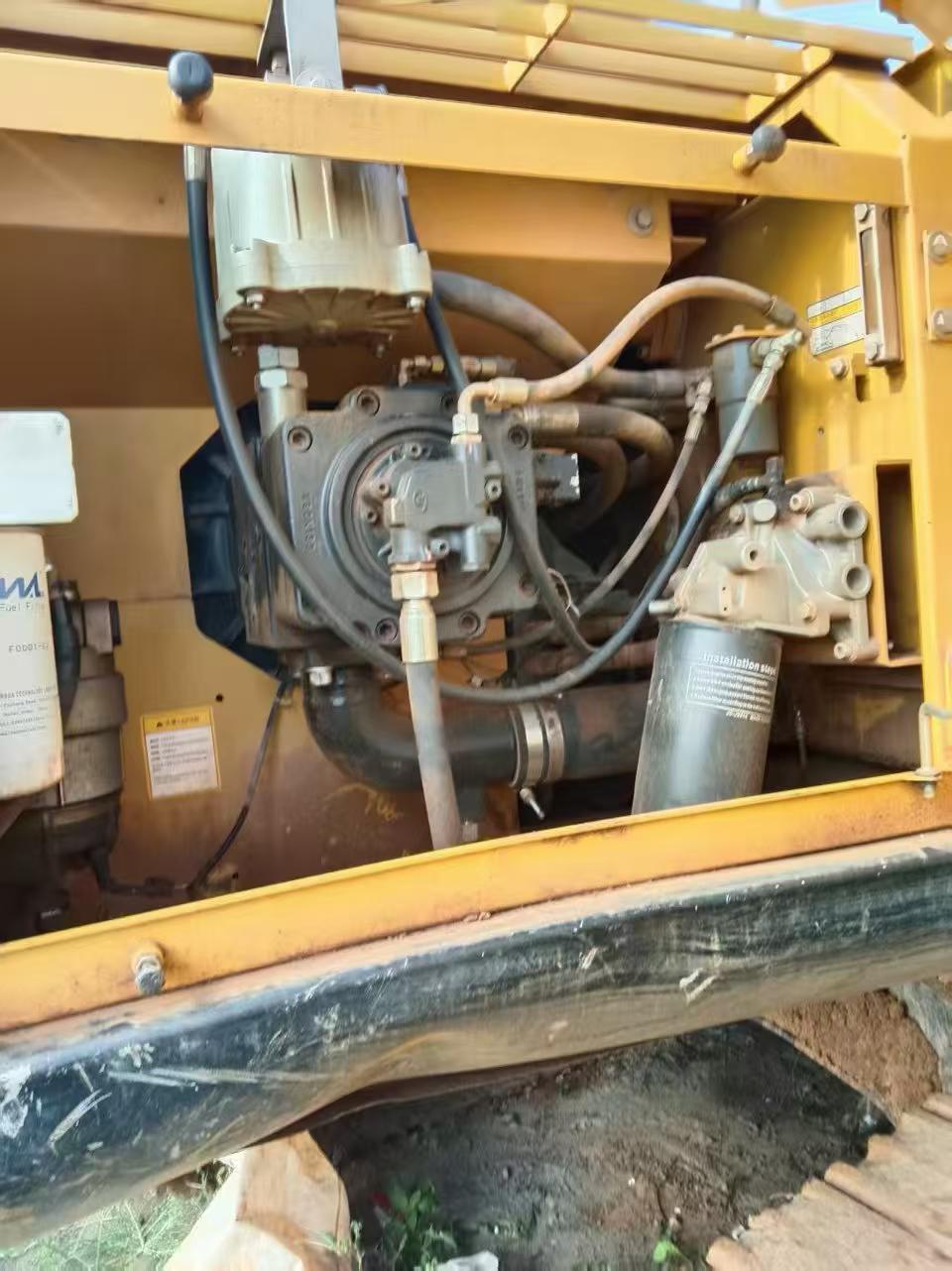 شراء حفارة Sany SY205C مستعملة / 8