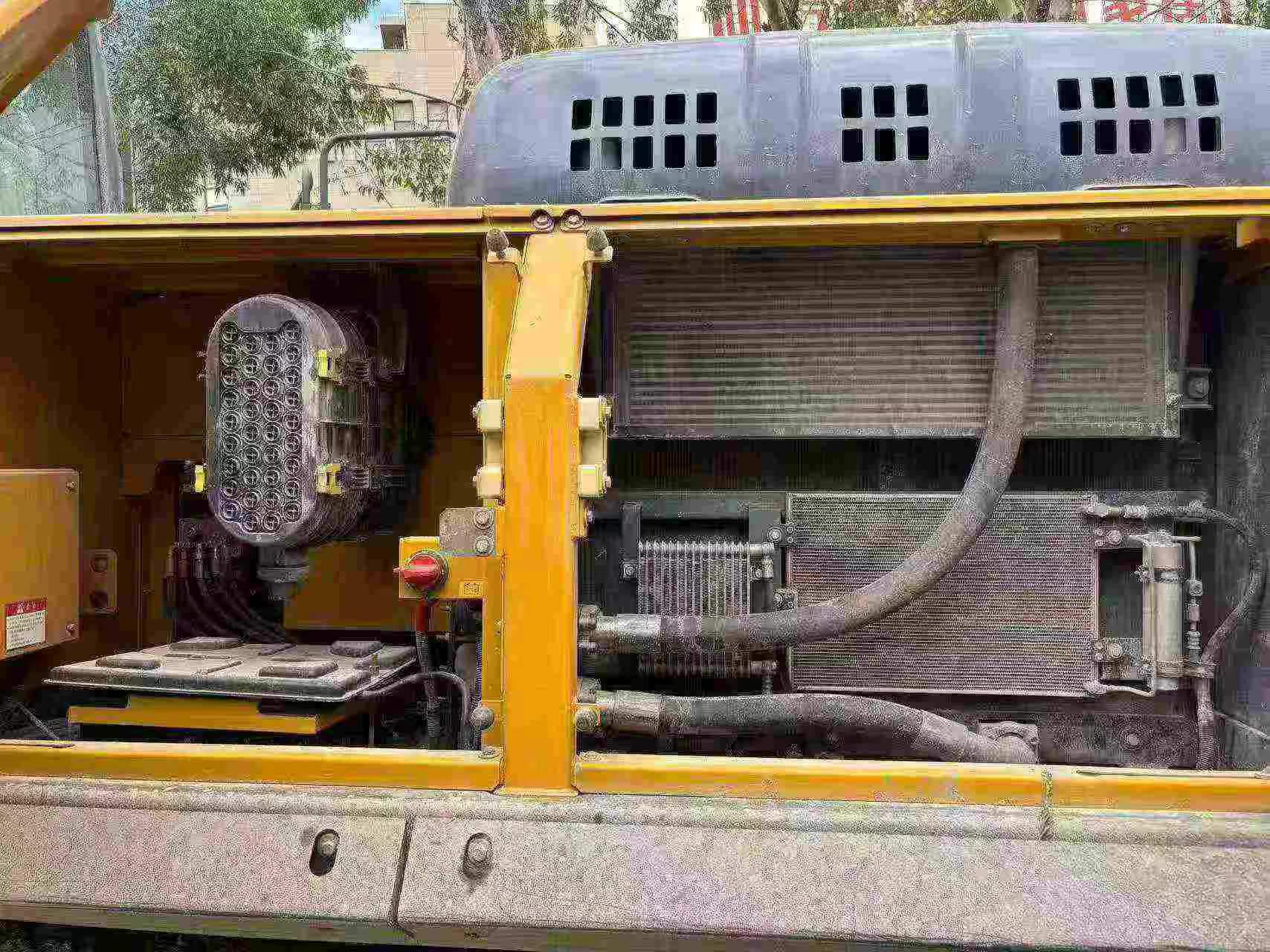 شراء حفارة XCMG XE380K مستعملة / 8