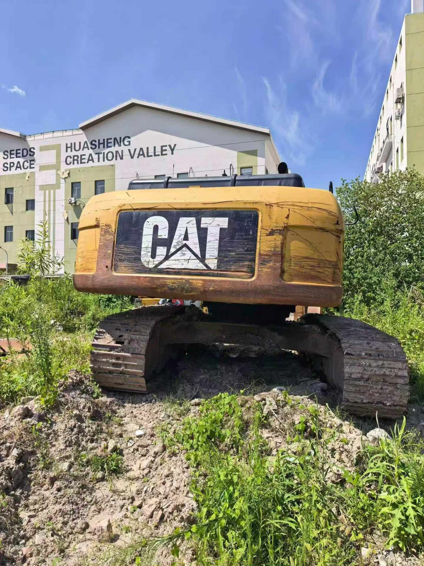 شراء حفارة Caterpillar 329D مستعملة / 7