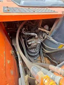 شراء حفارة Hitachi EX210-5 مستعملة / 3 شراء حفارة Hitachi EX210-5 مستعملة / 3