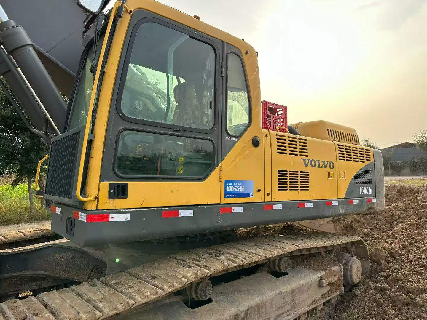 Compre Excavadora Volvo EC460 Usada / 4