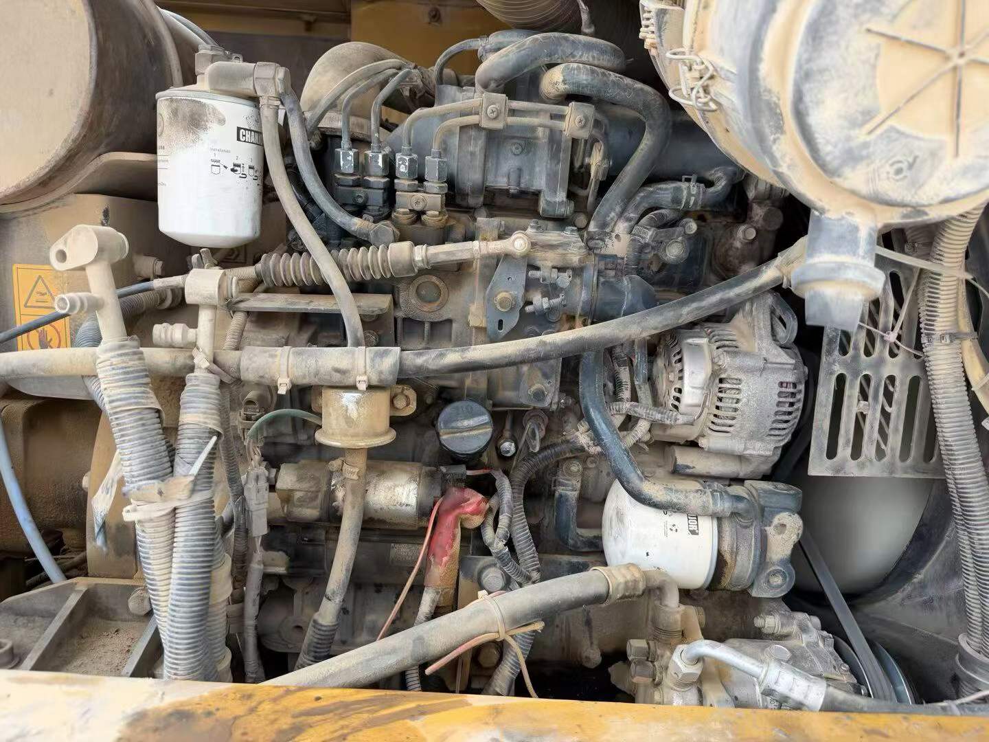 شراء حفارة XCMG XE75C مستعملة / 5