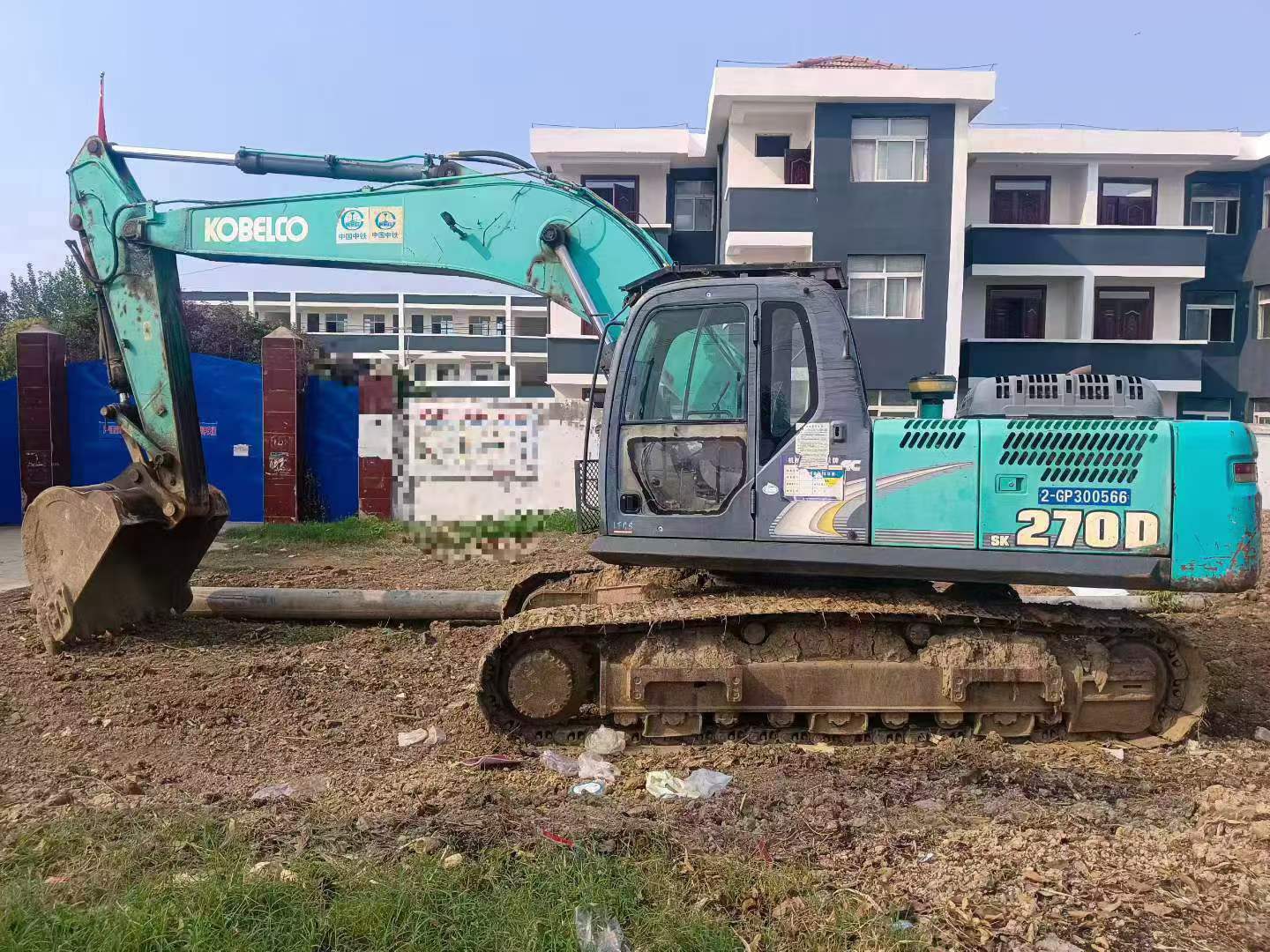 Buy Kobelco SK270D Used Excavator / 3 Buy Kobelco SK270D Used Excavator / 3