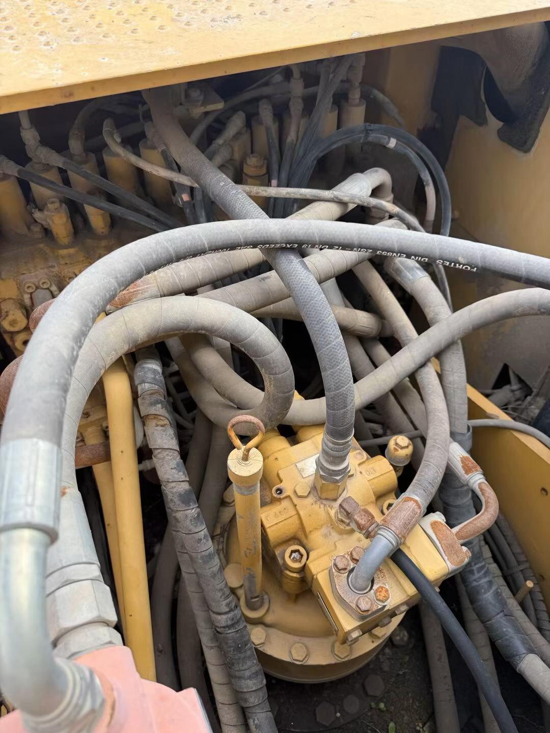 Buy Caterpillar 320A Used Excavator / 7 Buy Caterpillar 320A Used Excavator / 7