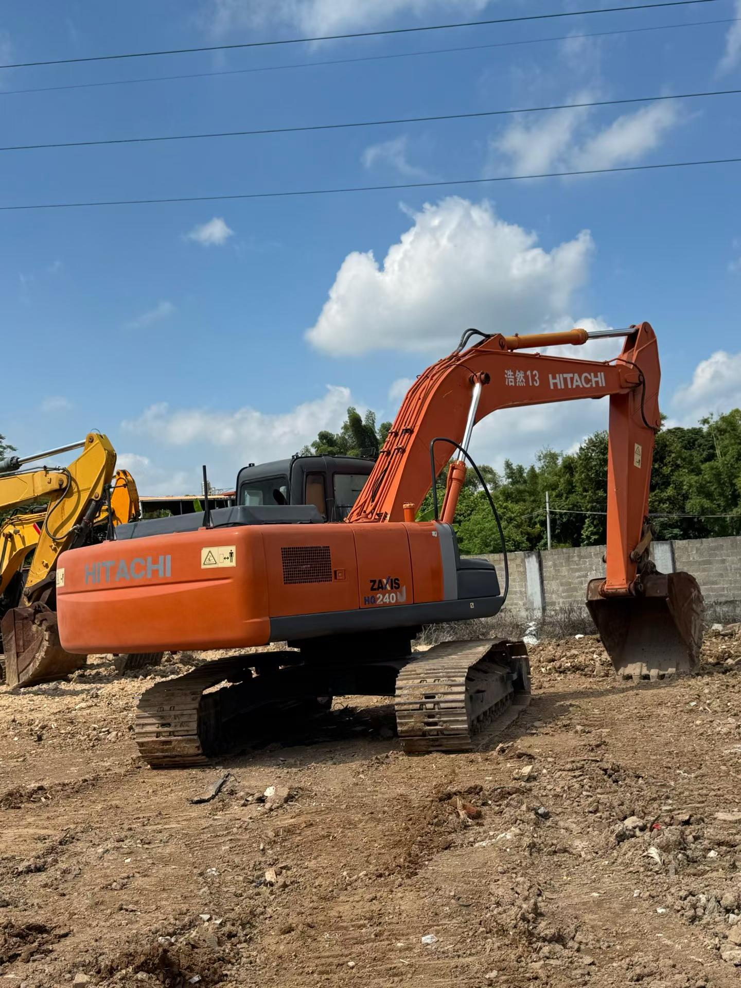 Buy Hitachi ZX240 Used Excavator / 5