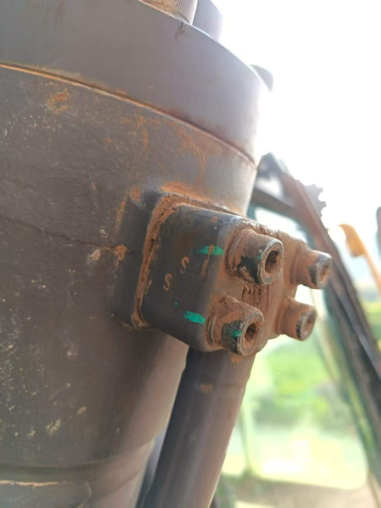 Buy Volvo EC200D Used Excavator / 7 Buy Volvo EC200D Used Excavator / 7
