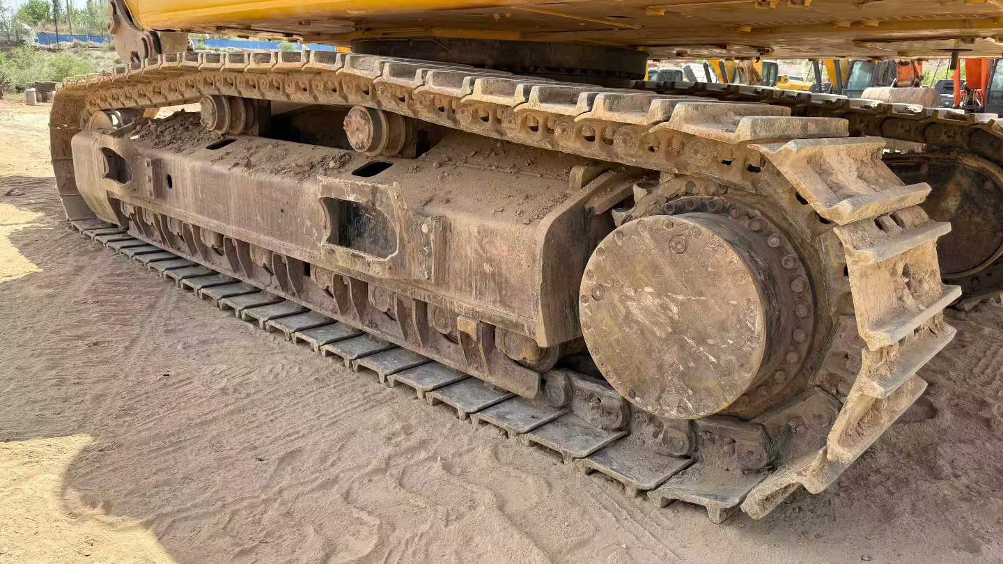Compre Excavadora Caterpillar 349E Usada / 7