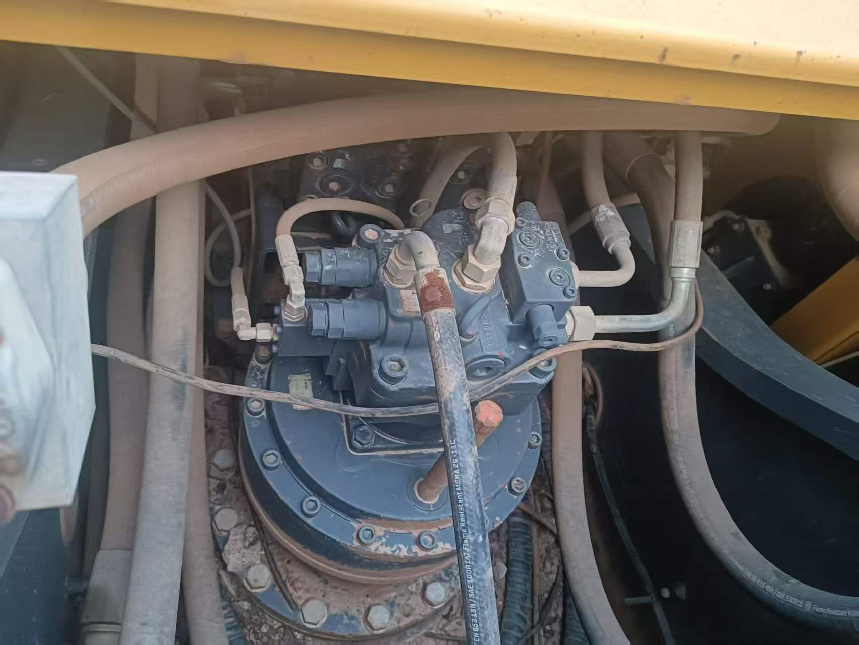 شراء حفارة XCMG XE380K مستعملة / 6