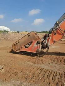 Compre Excavadora Doosan DX520LC Usada / 2 Compre Excavadora Doosan DX520LC Usada / 2
