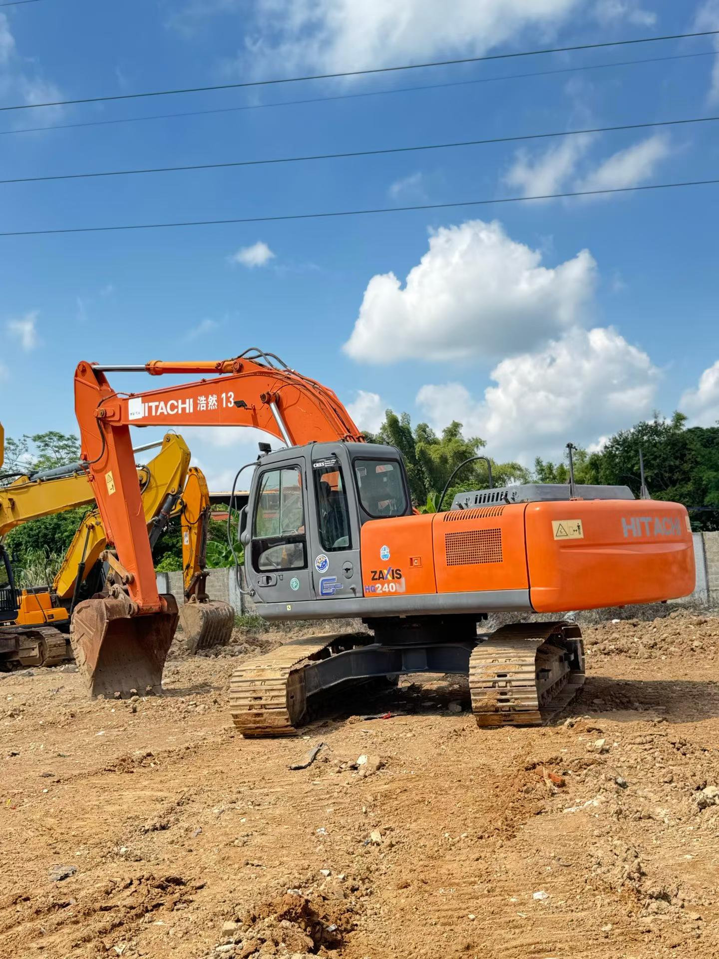 Buy Hitachi ZX240 Used Excavator / 2