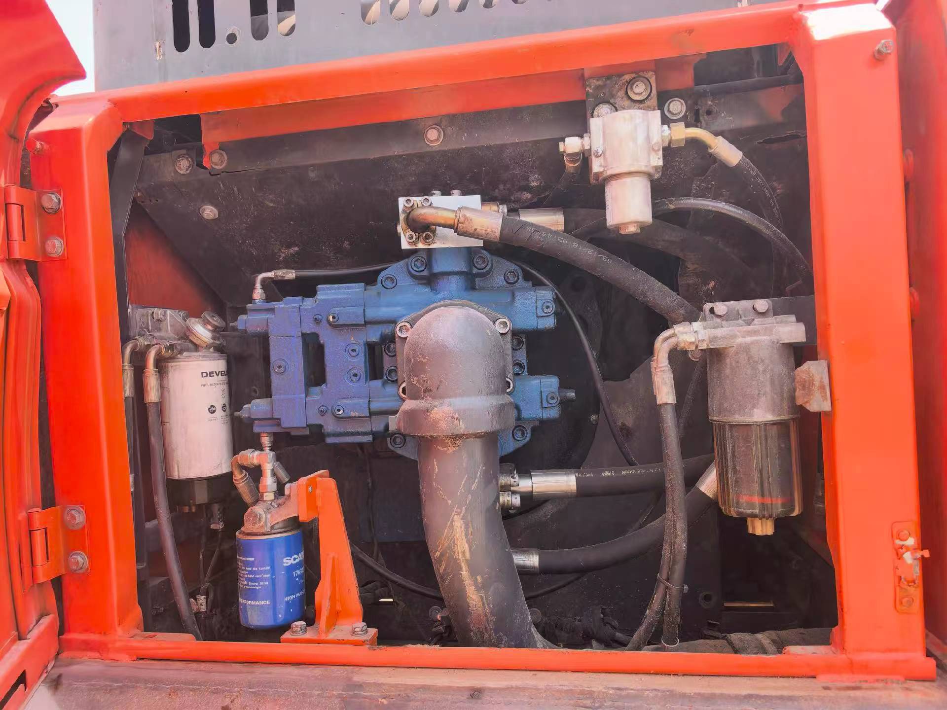 Compre Excavadora Doosan DX380LC-5 Usada / 4
