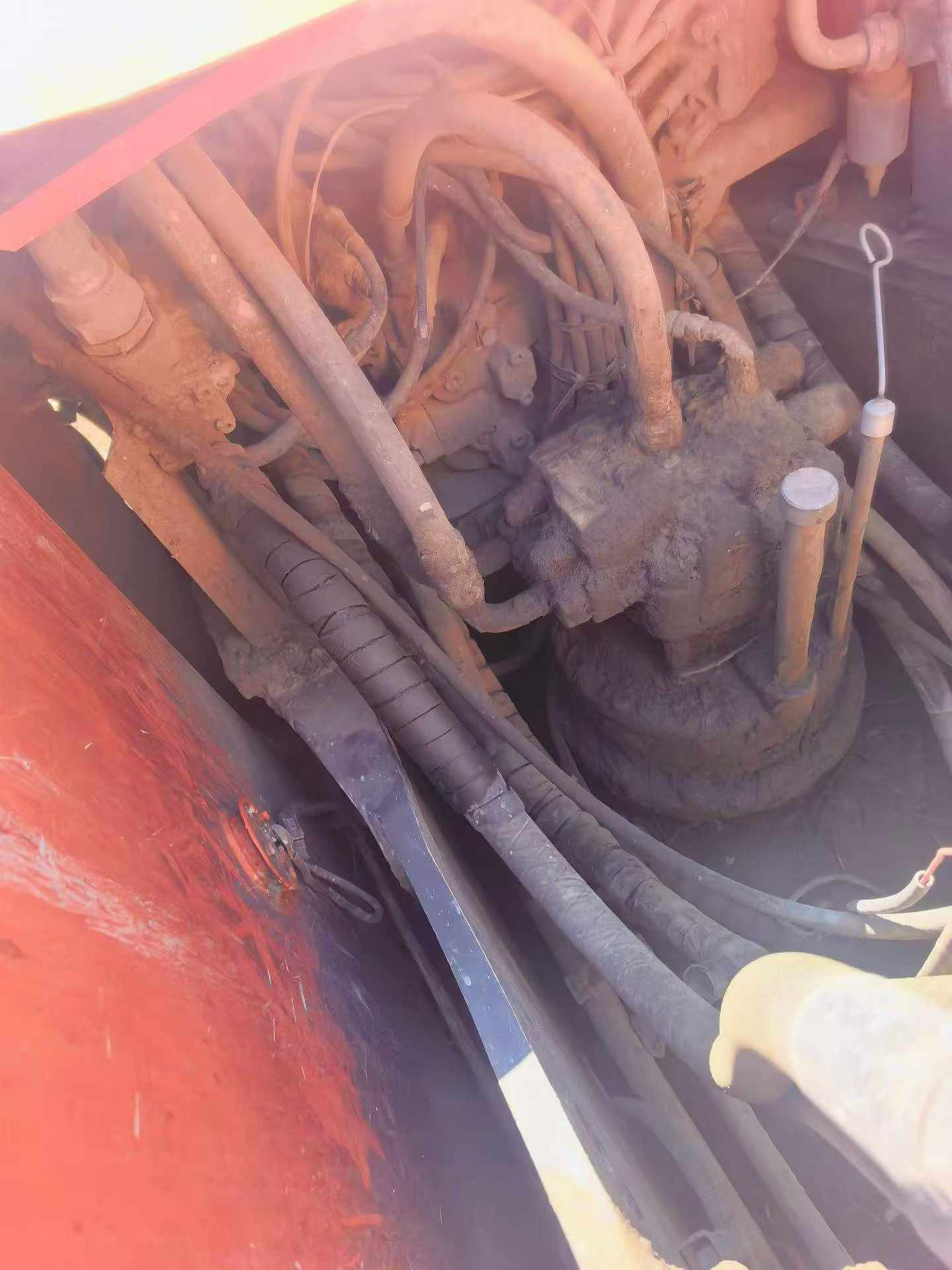 Buy Hitachi ZH200-5B Used Excavator / 4