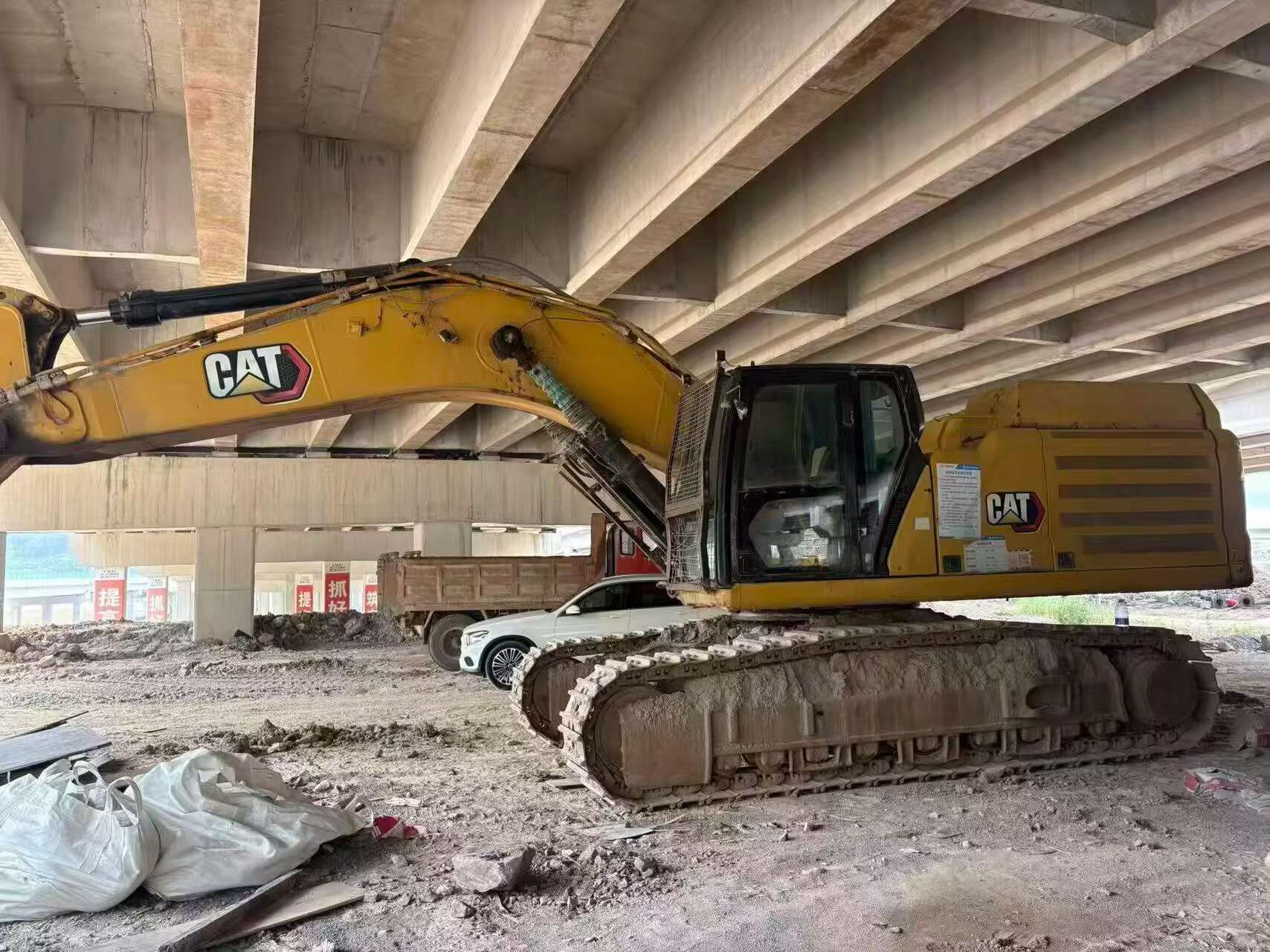 Compre Excavadora Caterpillar 349E Usada / 3