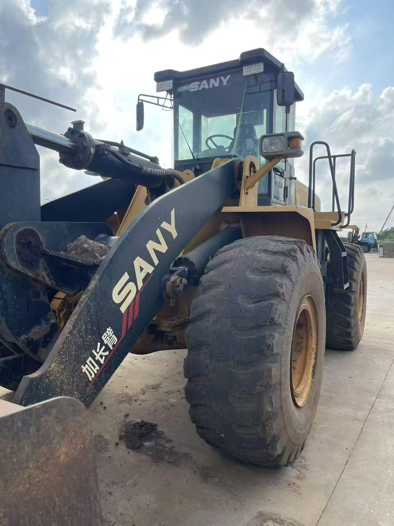 Купить Подержанный Экскаватор Sany SY245H / 7