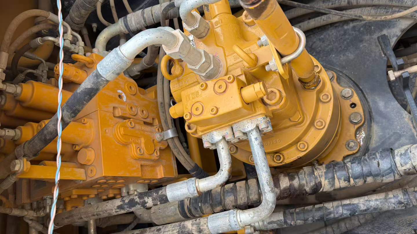 Купить Подержанный Экскаватор Sany SY245H / 5