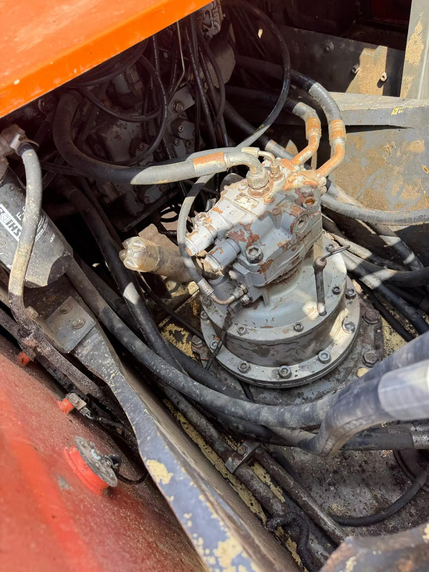 Buy Hitachi ZX240 Used Excavator / 8
