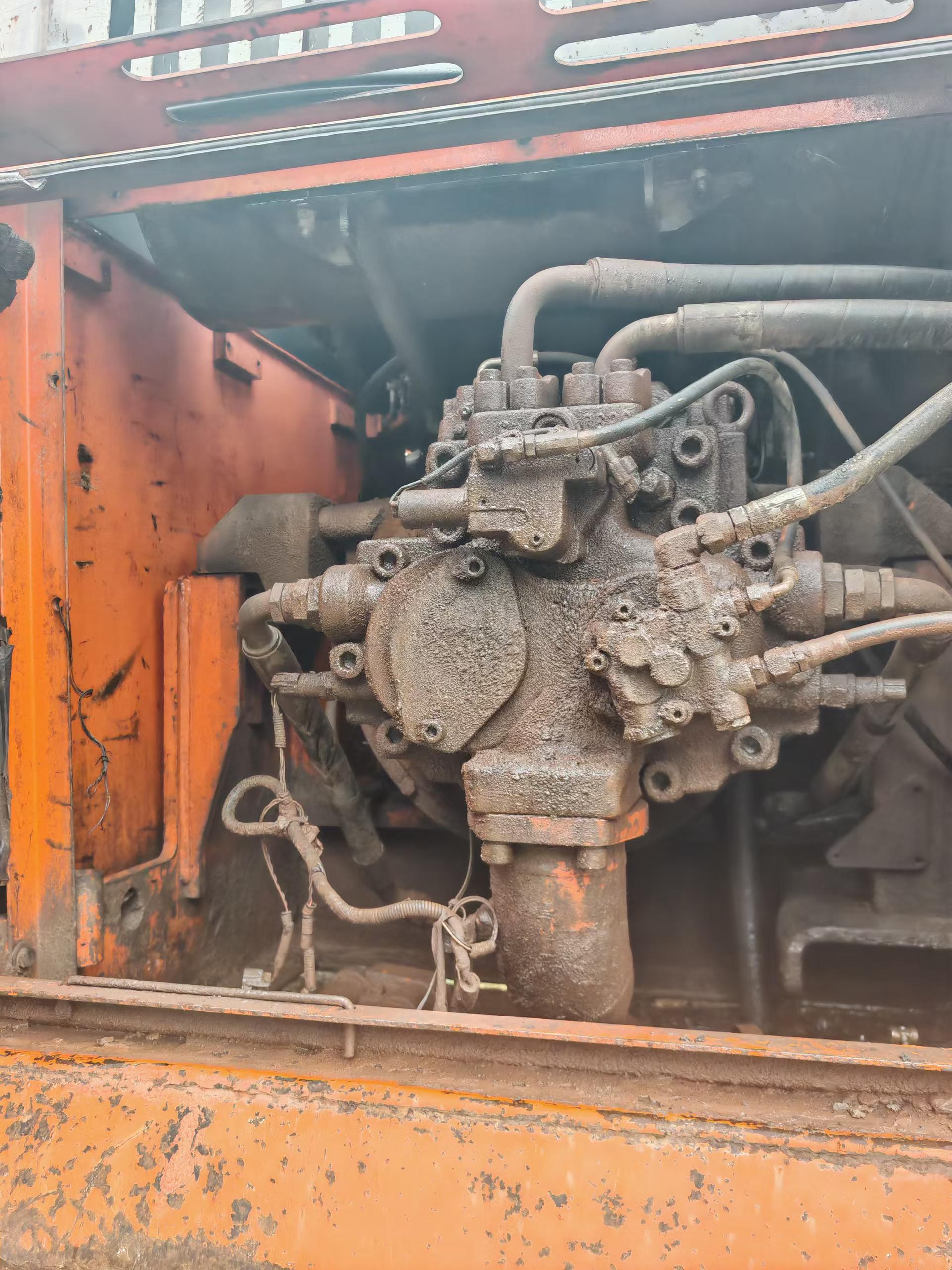 Compre Escavadeira Doosan DH370LC-7 Usada / 5