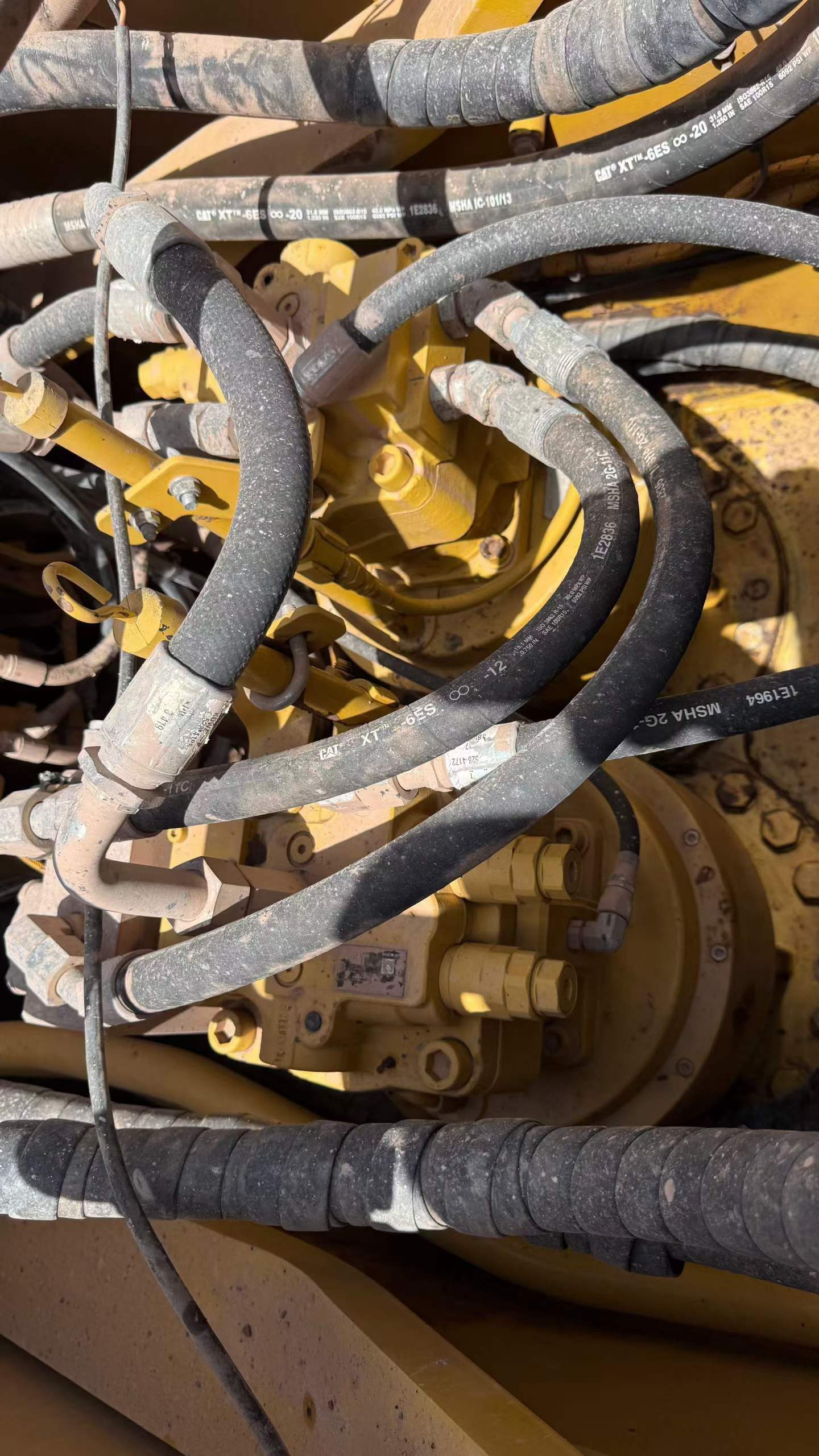 Compre Excavadora Caterpillar 349E Usada / 4