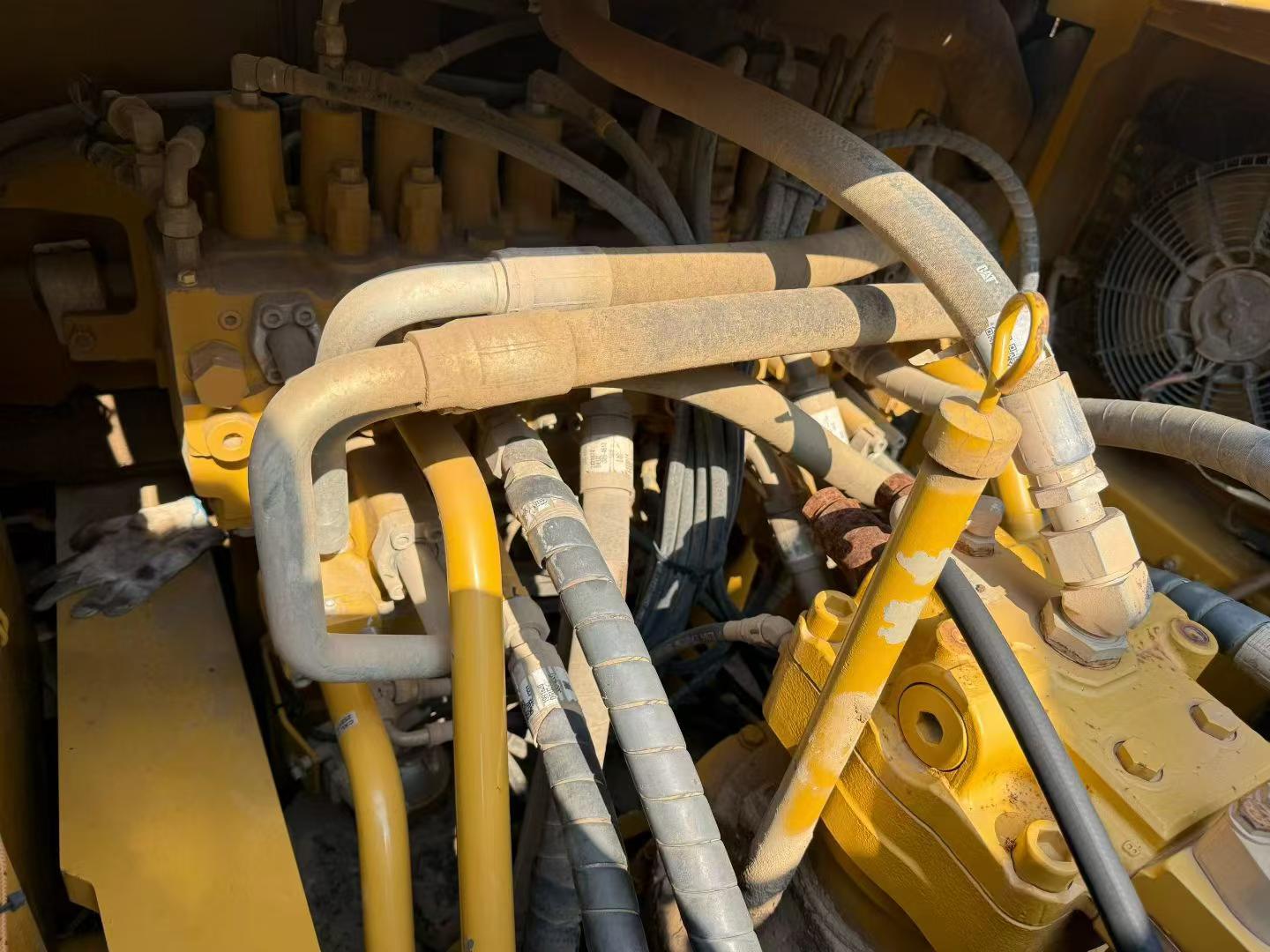 Acheter Pelle Caterpillar 330B d'occasion / 5 Acheter Pelle Caterpillar 330B d'occasion / 5