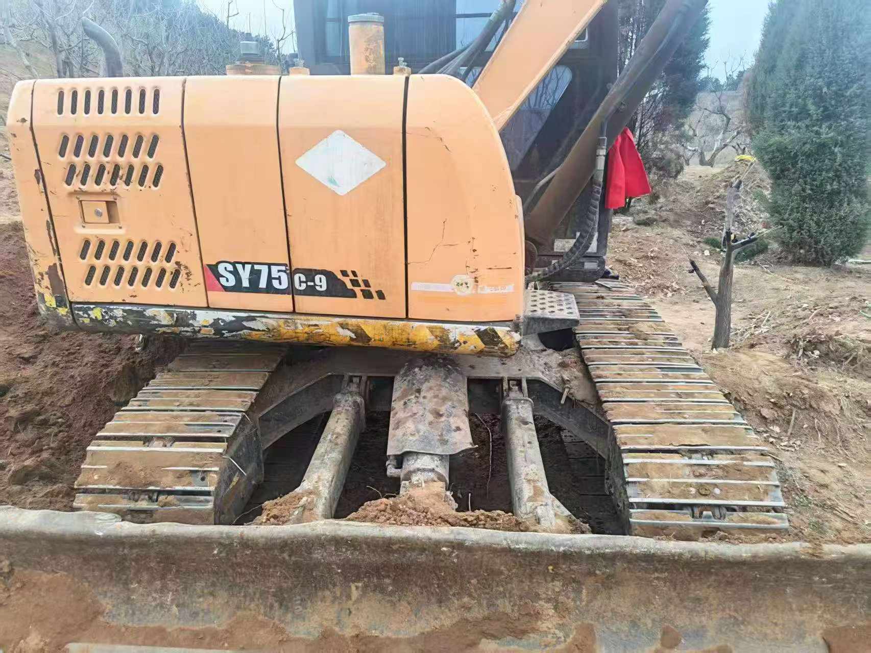Compre Excavadora Sany SY75C-8 Usada / 8