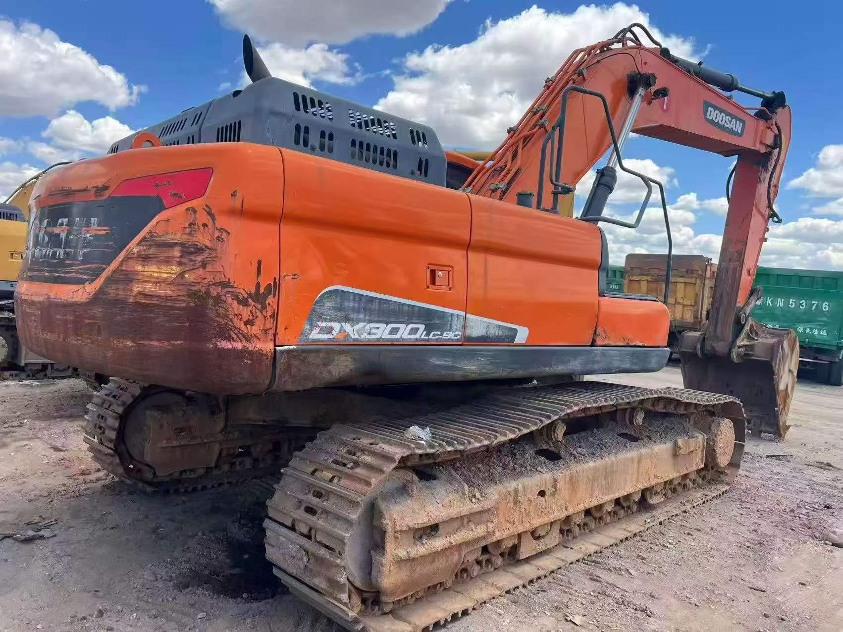 Compre Excavadora Doosan S300 Usada / 2