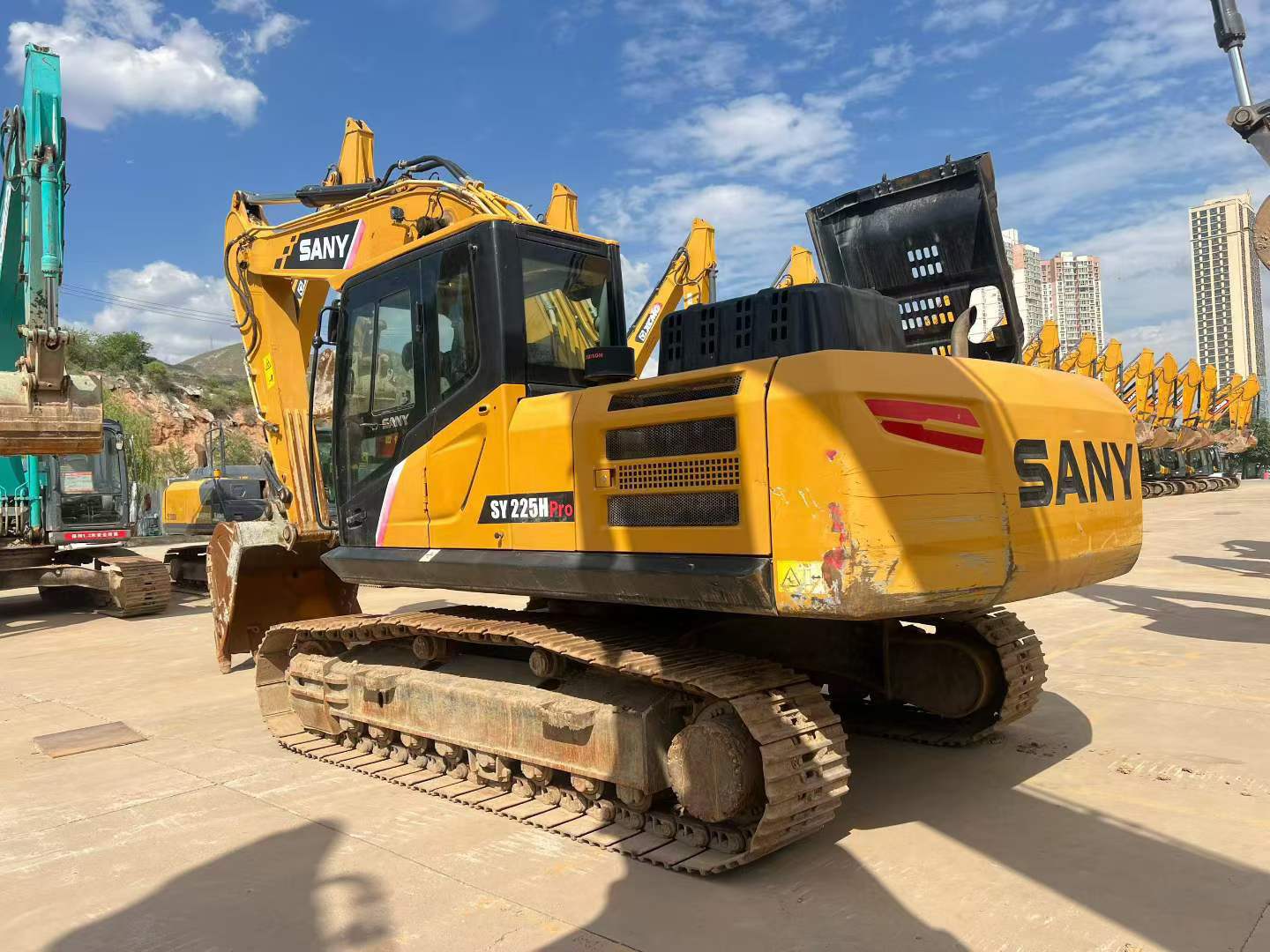 Купить Sany SY225H Подержанный Экскаватор