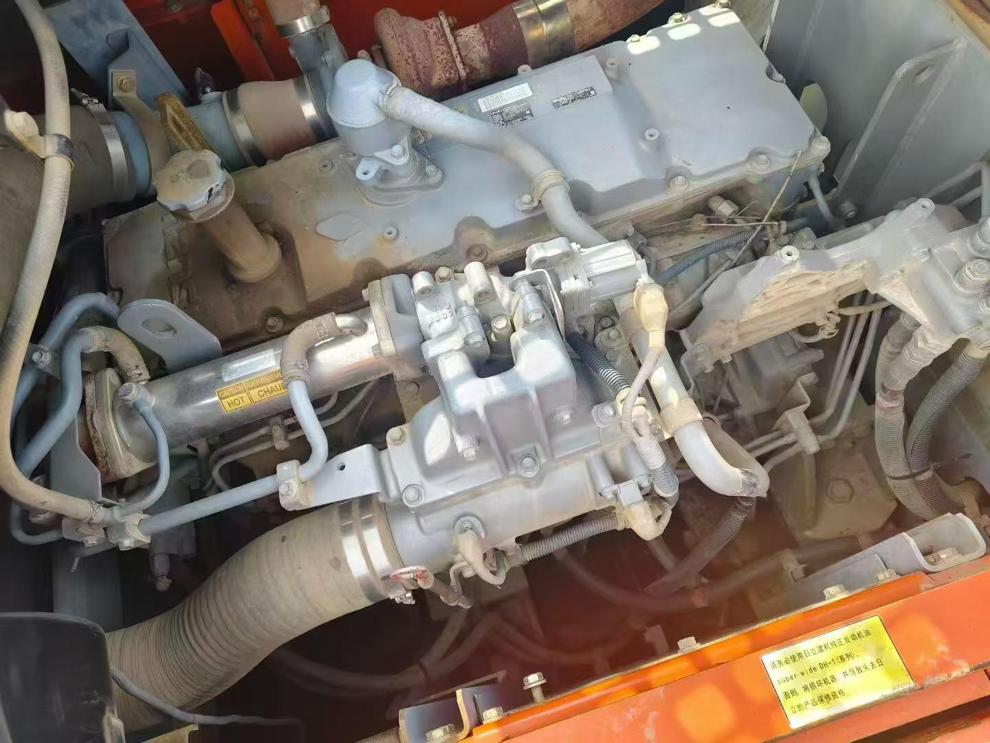 شراء حفارة Hitachi ZX8-2 مستعملة / 5