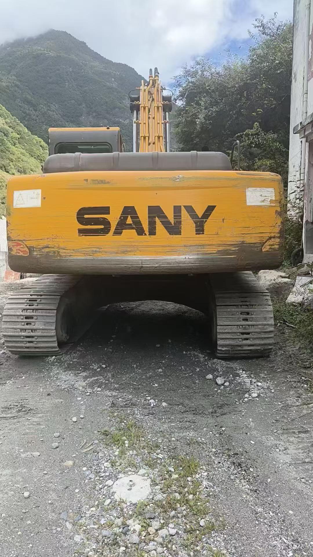Acheter Sany SY235C D'occasion Pelle
