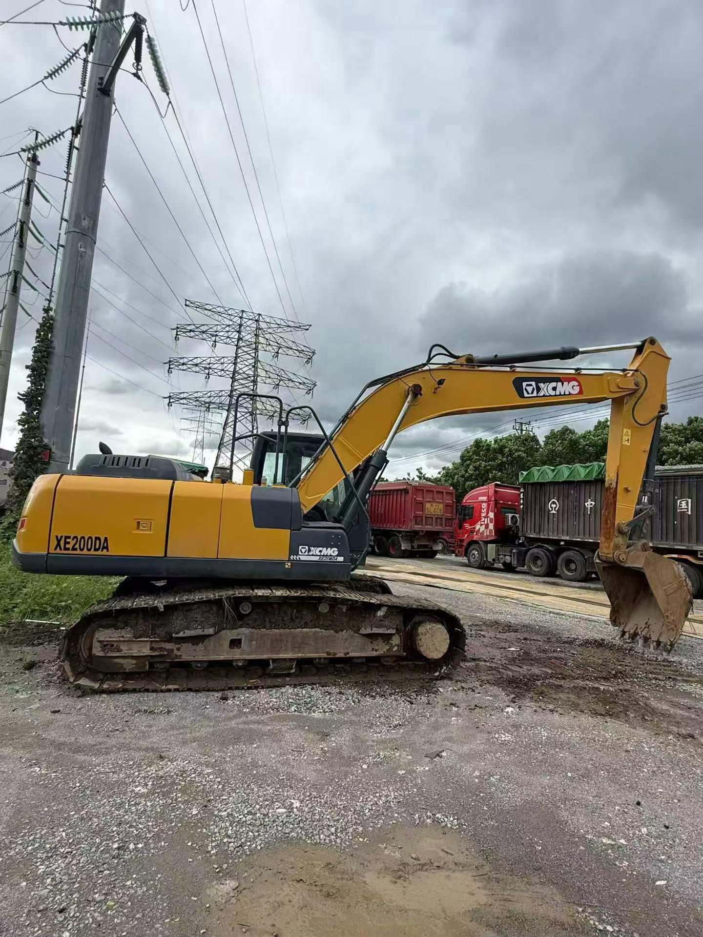Acheter Pelle XCMG XE200 d'occasion / 2
