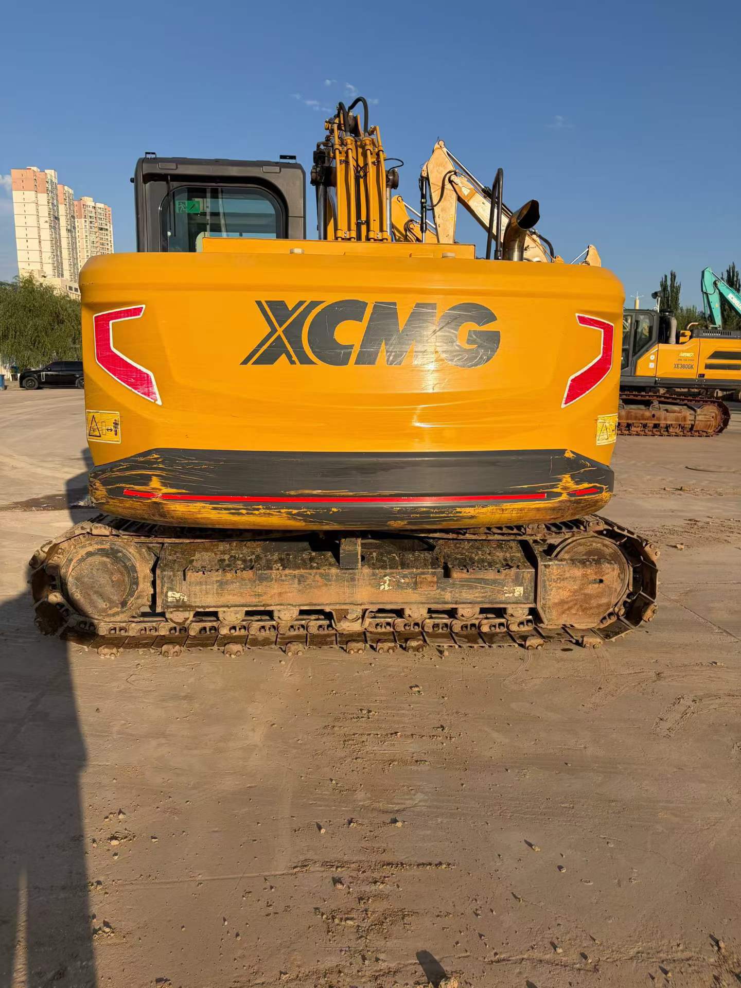 Buy XCMG XE135B Used Excavator / 2