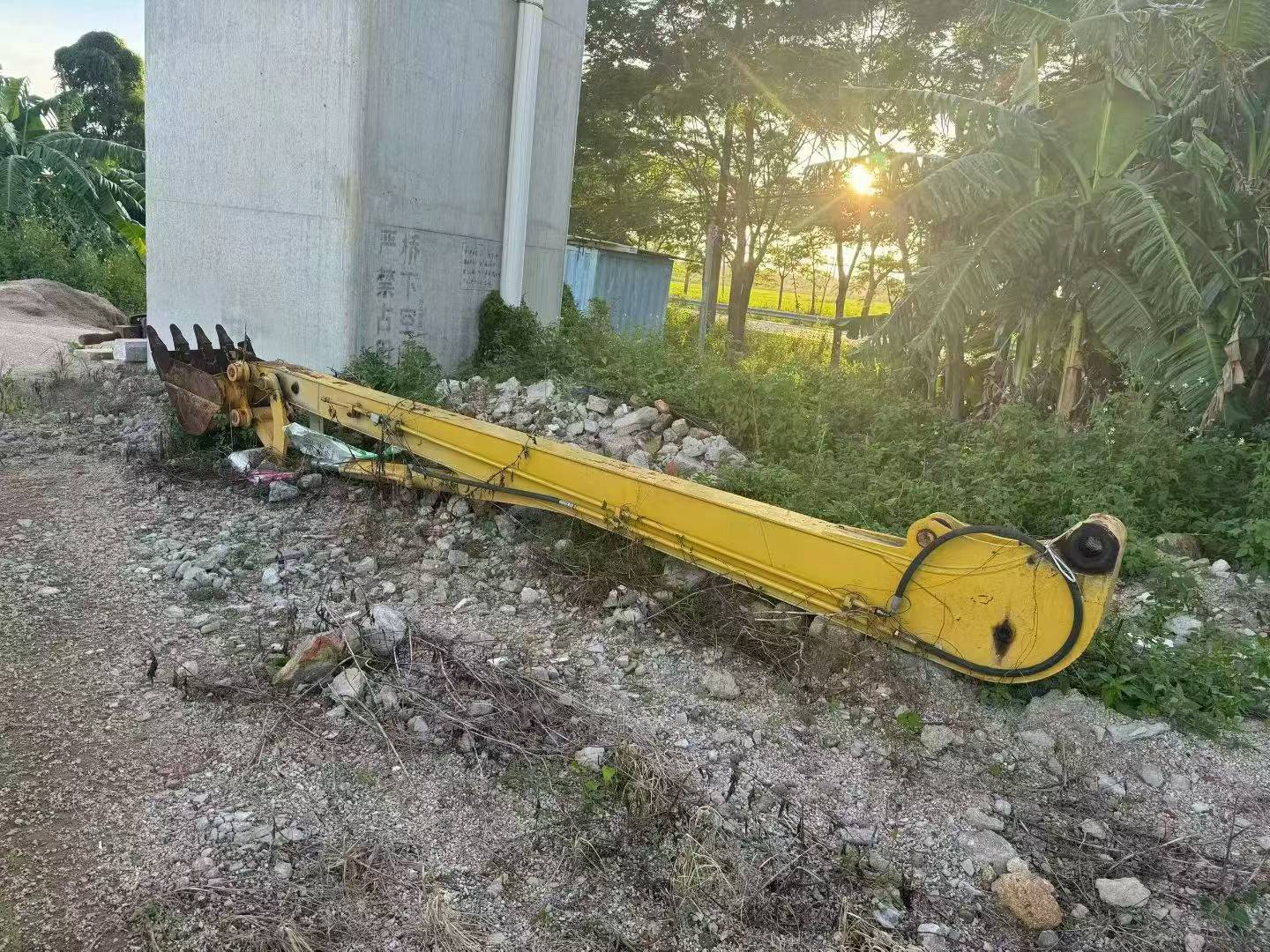 Compre Excavadora Komatsu PC60-6 Usada / 5