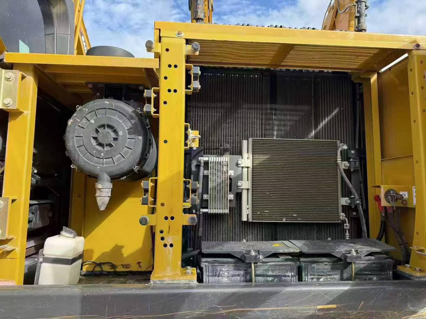 Купить Подержанный Экскаватор XCMG XE205DA / 9
