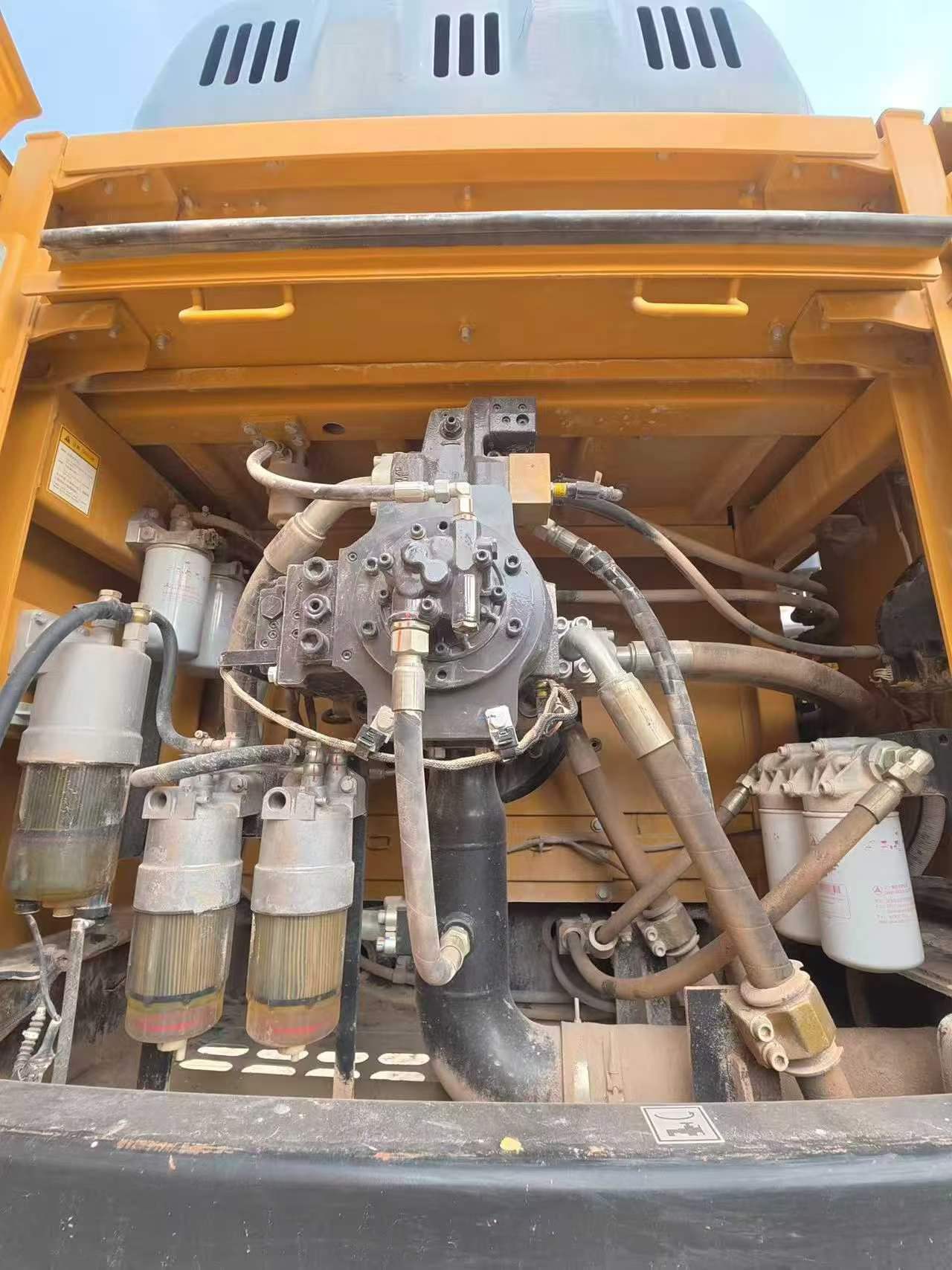 Купить Подержанный Экскаватор Sany SY650HB / 5