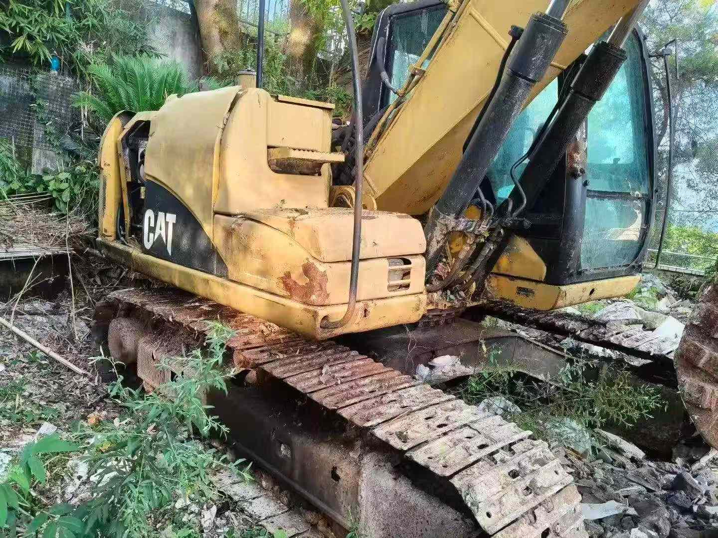Acheter Pelle Caterpillar 312 d'occasion / 4 Acheter Pelle Caterpillar 312 d'occasion / 4
