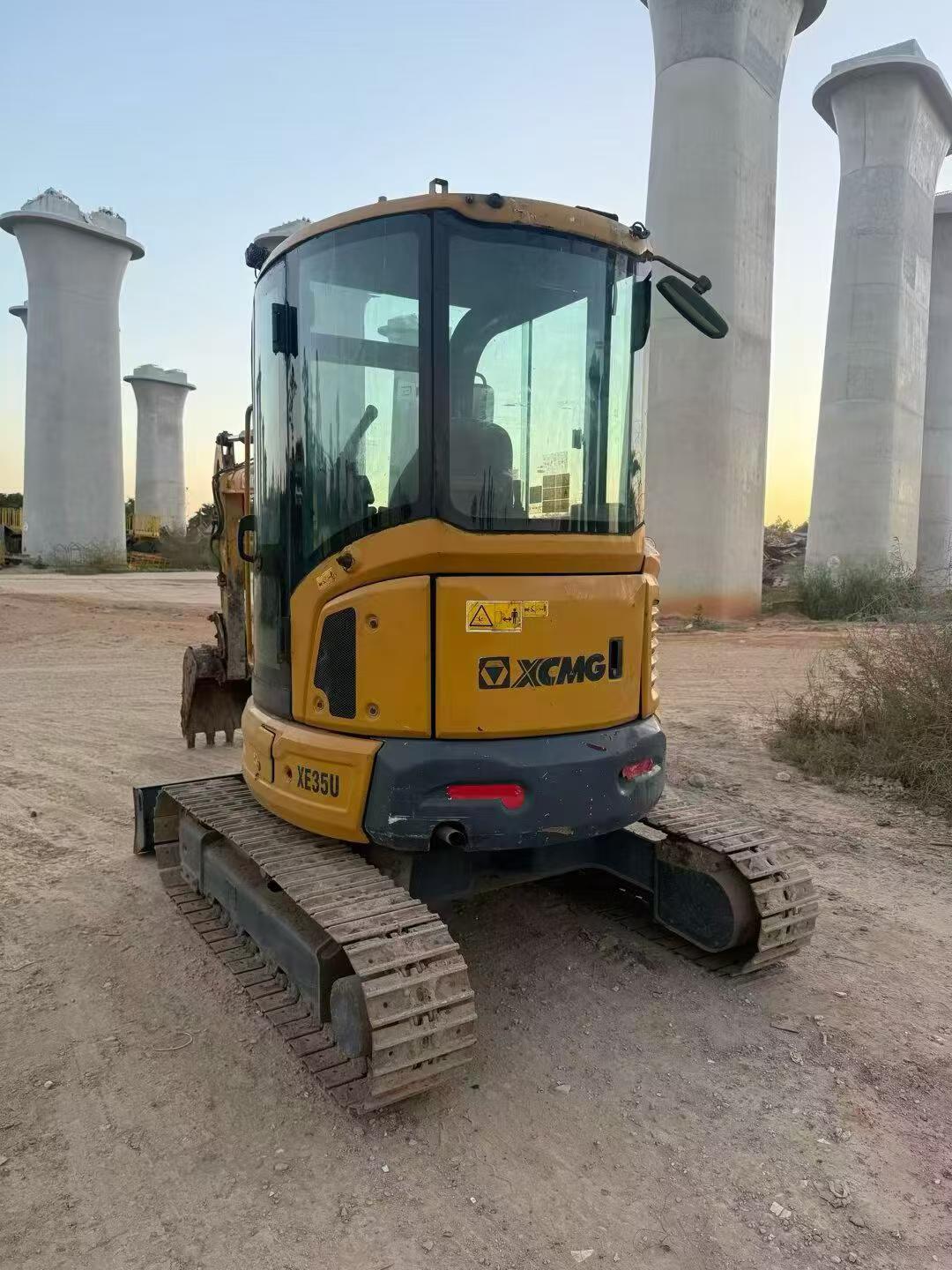 Acheter XCMG XE35U D'occasion Pelle