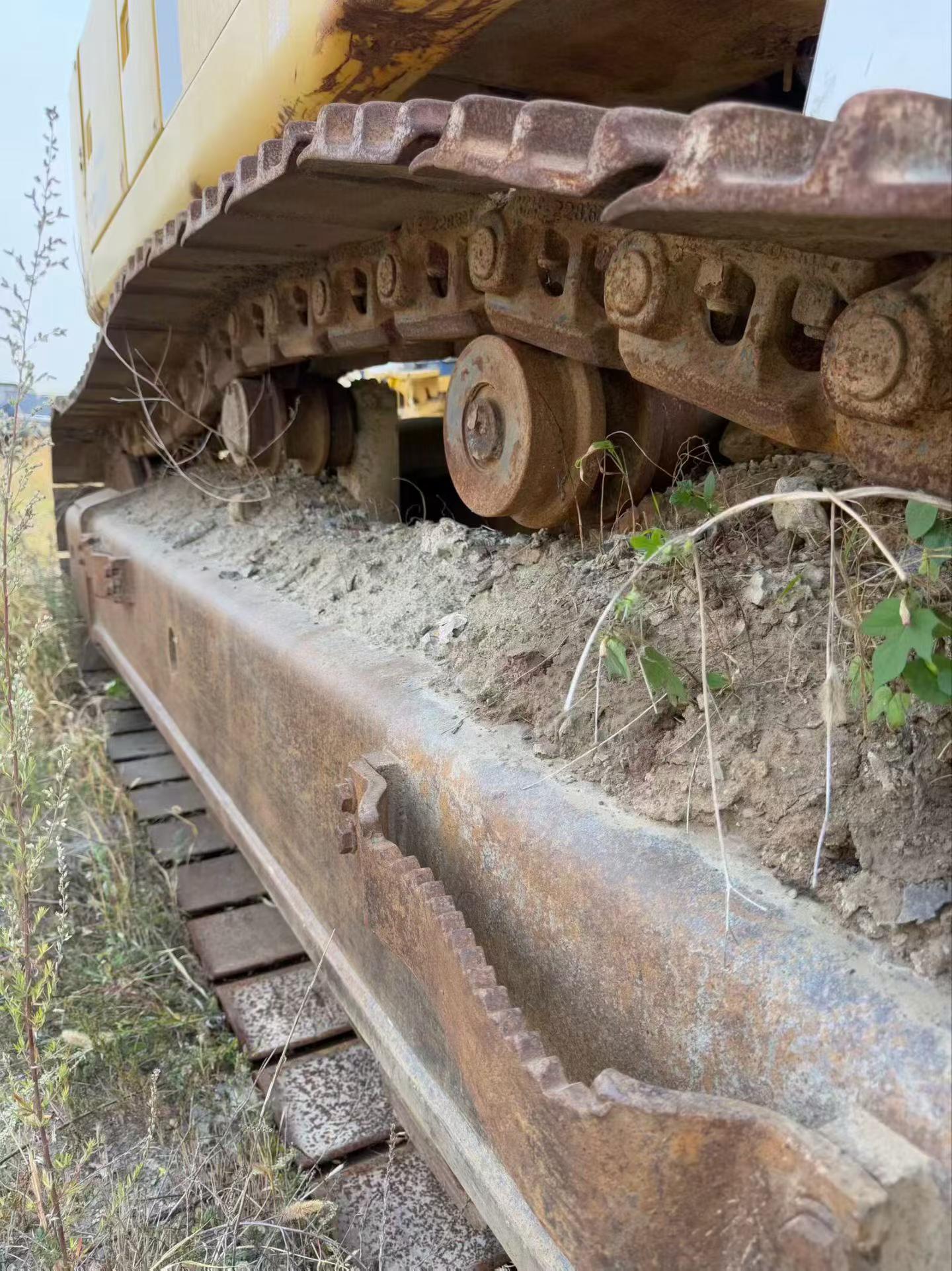 Compre Excavadora Komatsu PC400-6 Usada / 3