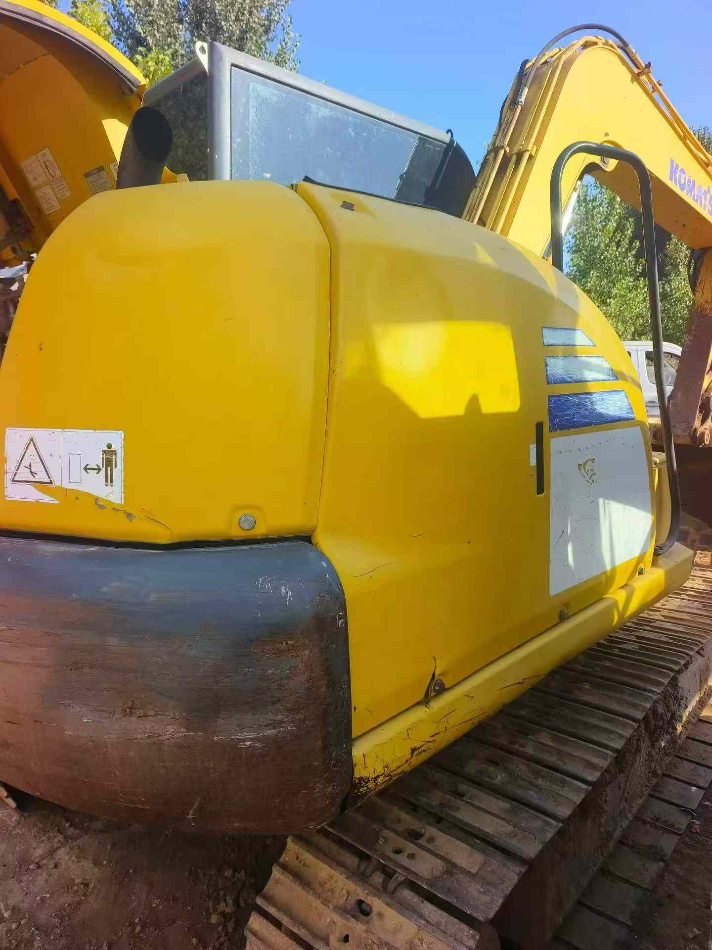 Купить Подержанный Экскаватор Komatsu PC60 / 2