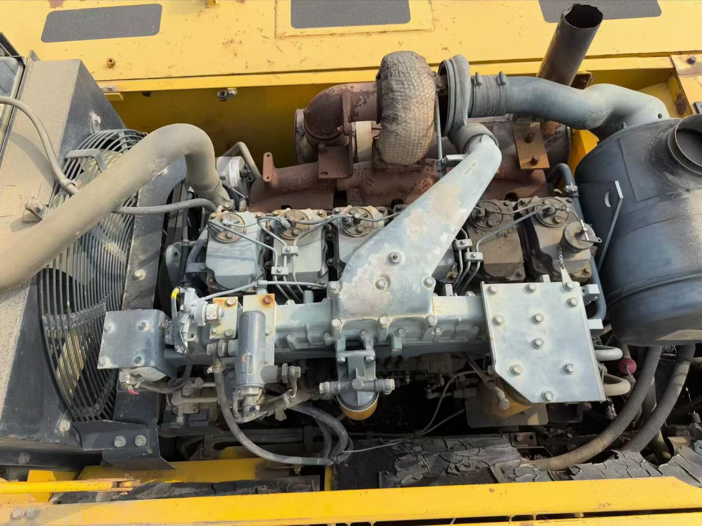 Compre Excavadora Komatsu PC400-6 Usada / 4