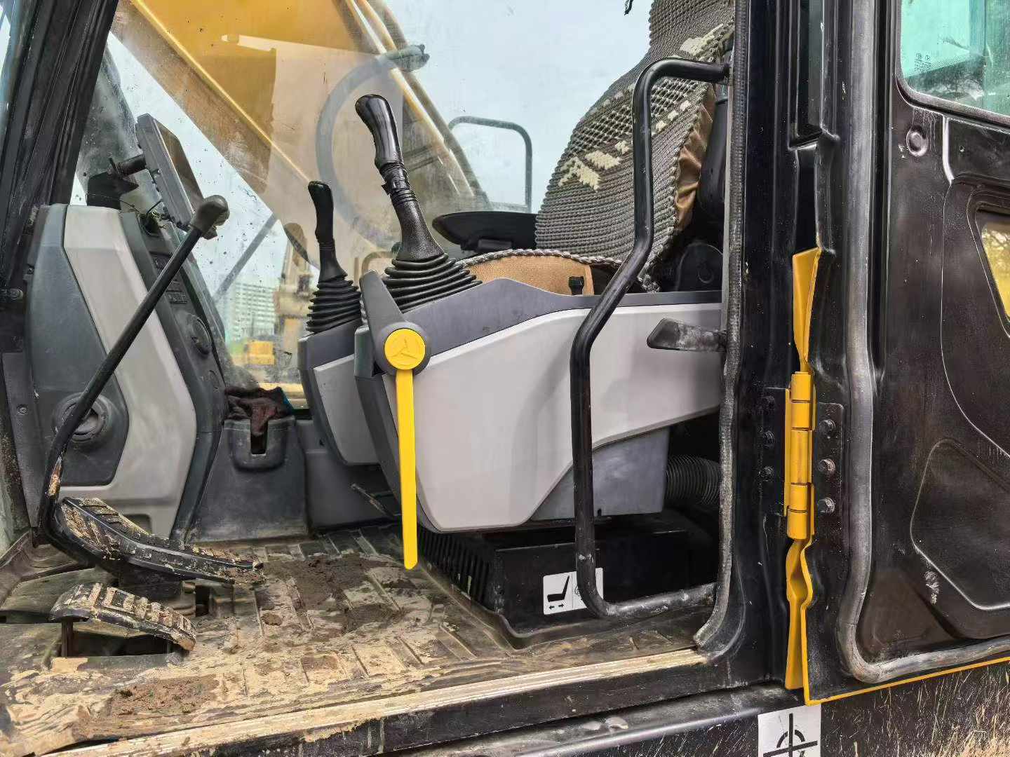 Купить Подержанный Экскаватор Sany SY215C / 4